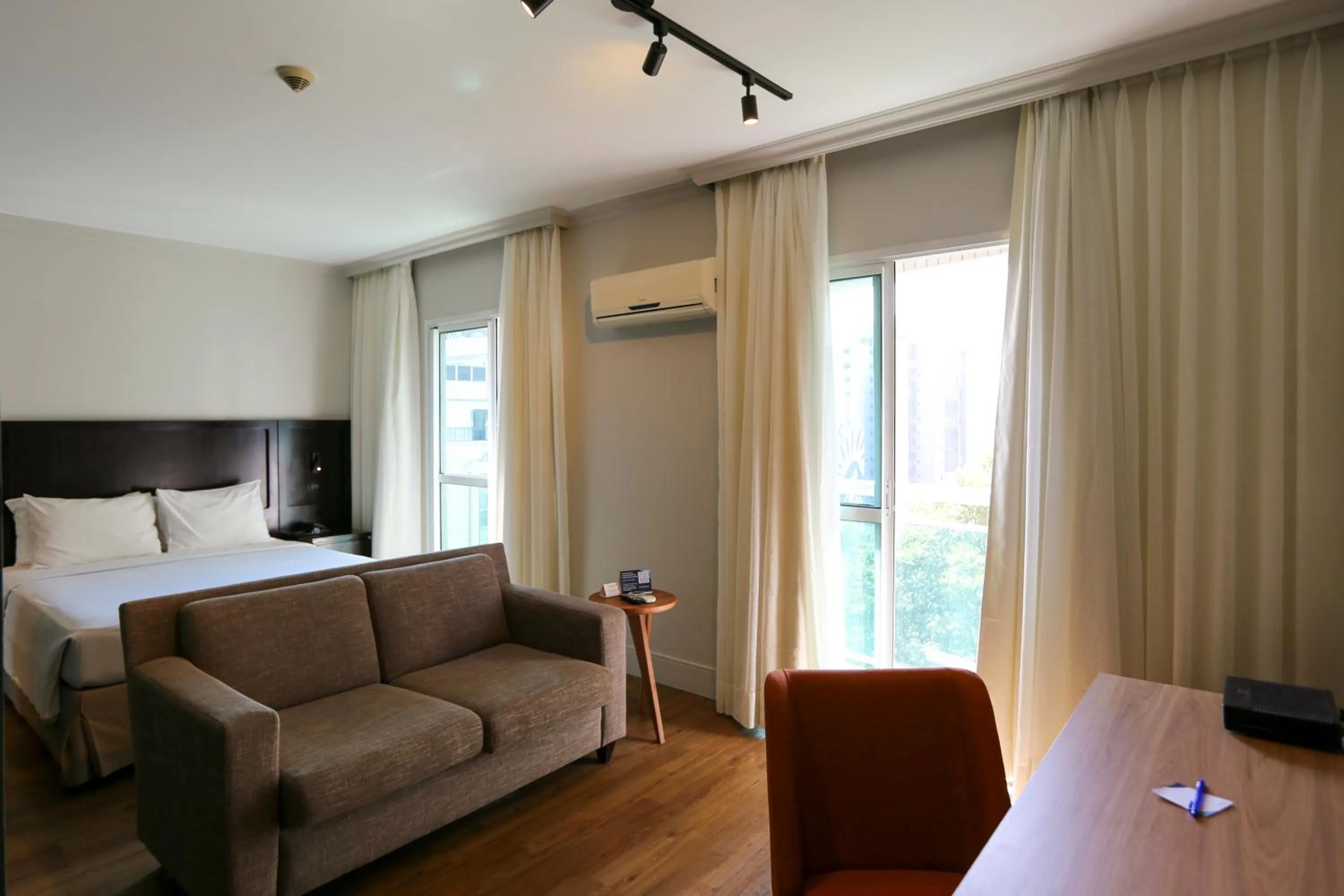 Bed in Transamerica Executive Perdizes