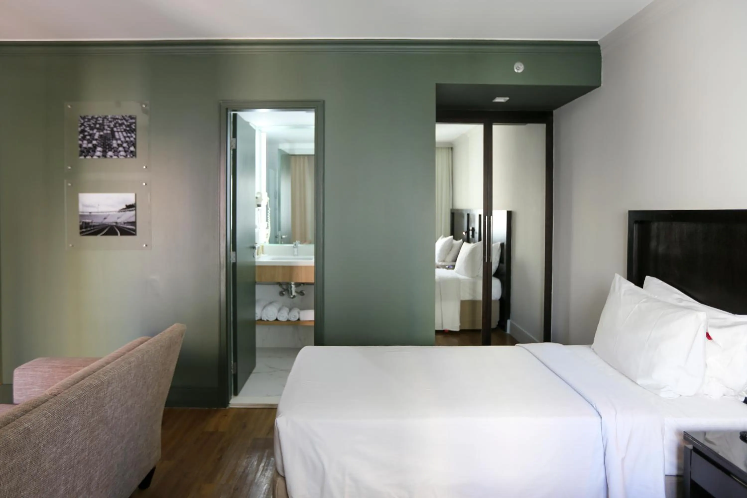 Bed in Transamerica Executive Perdizes