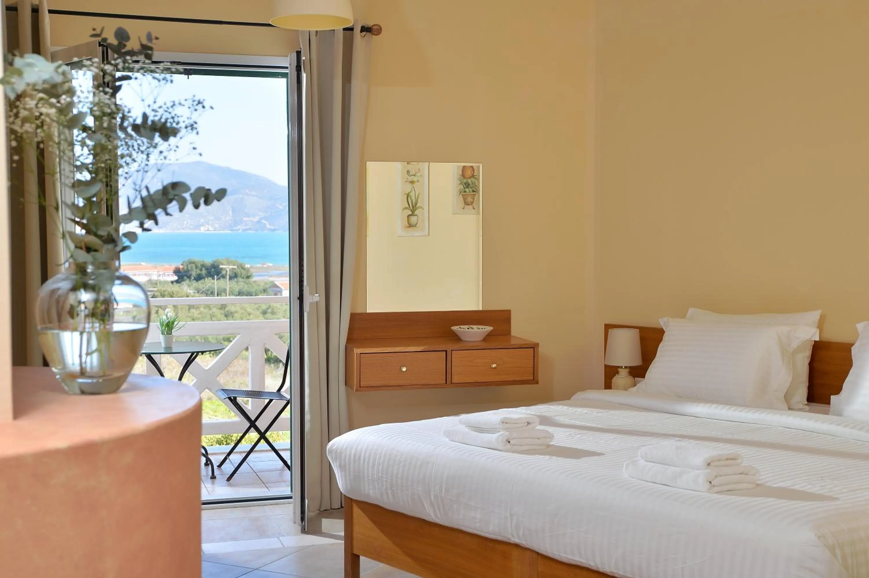 Photo of the whole room, Bed in Villa Reverenza