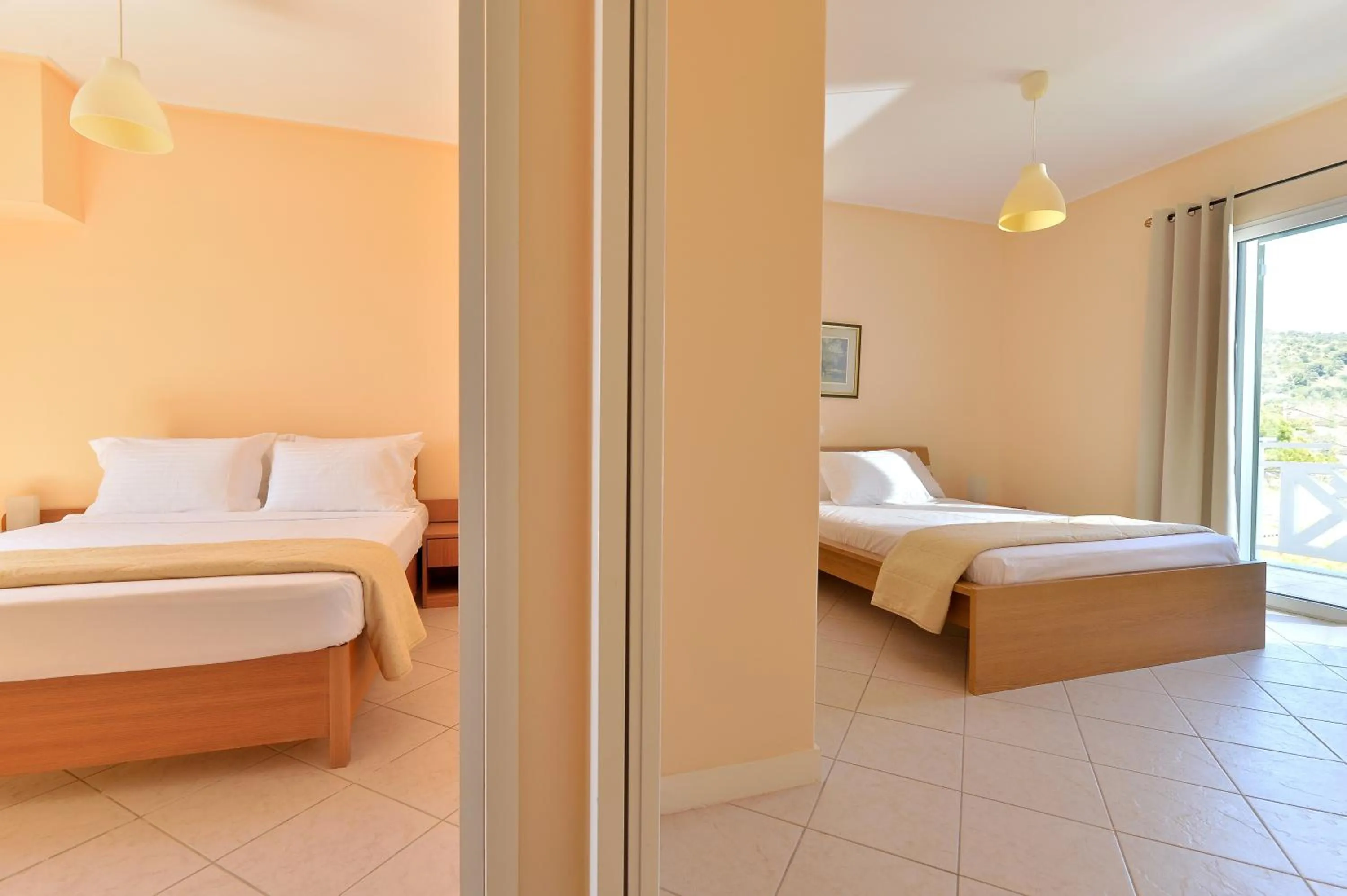 Photo of the whole room, Bed in Villa Reverenza