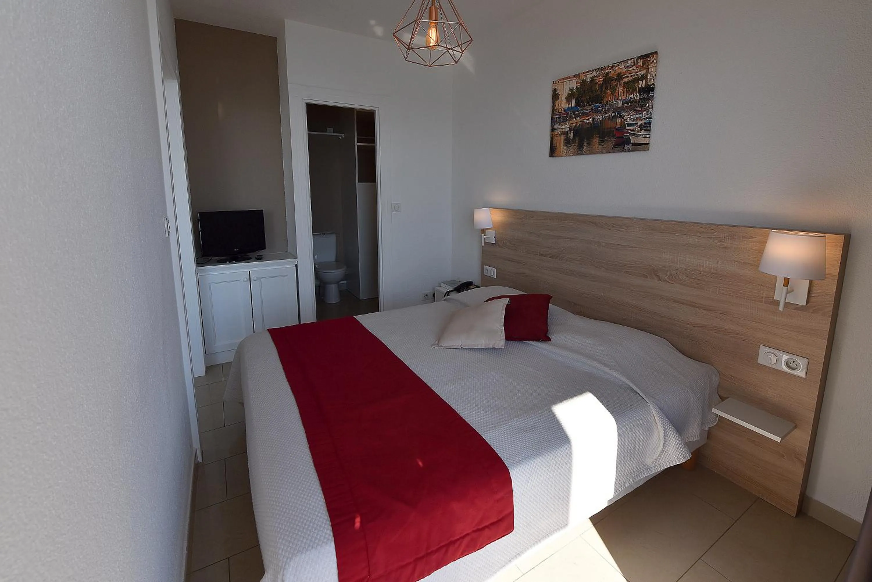 Bedroom, Bed in Résidence Les Calanques