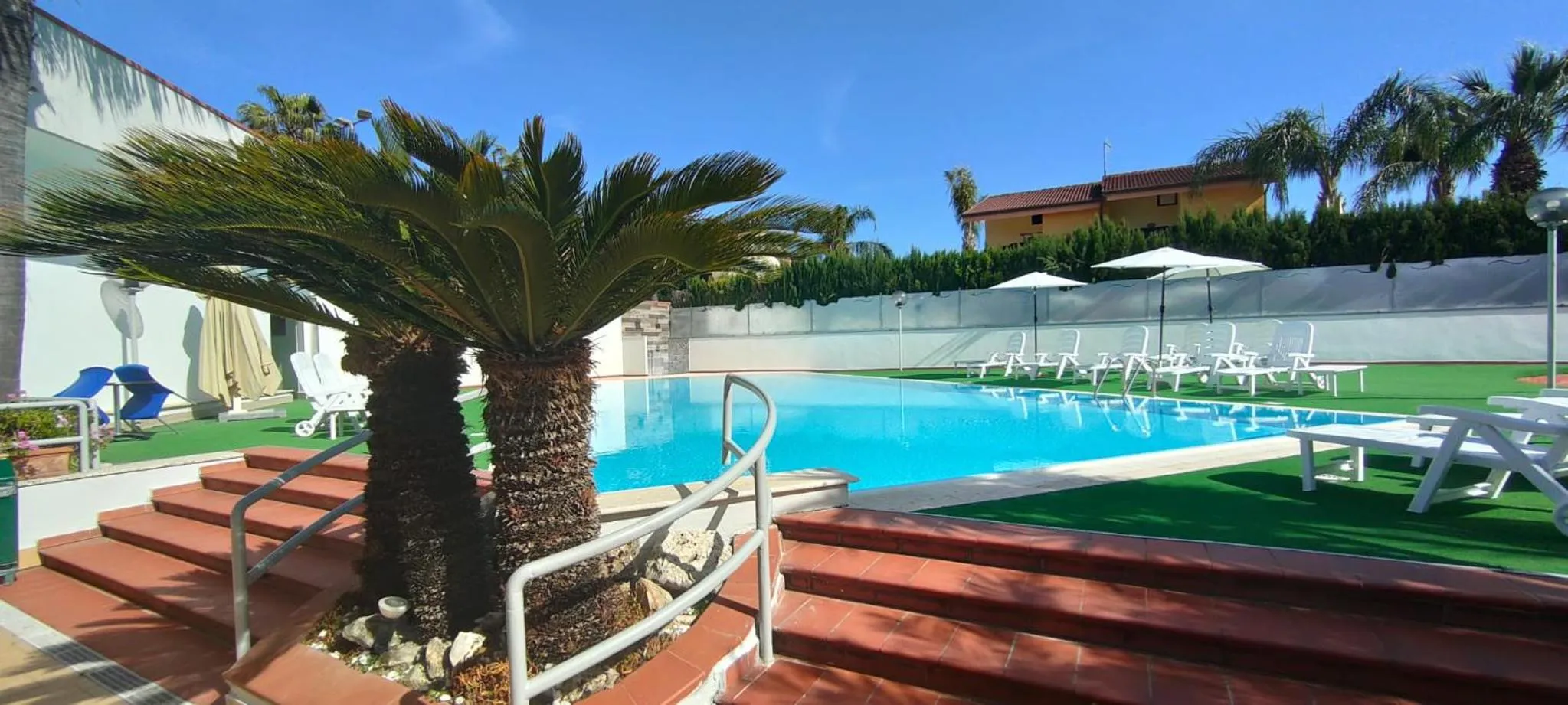 Swimming Pool in Hotel B&B Marina