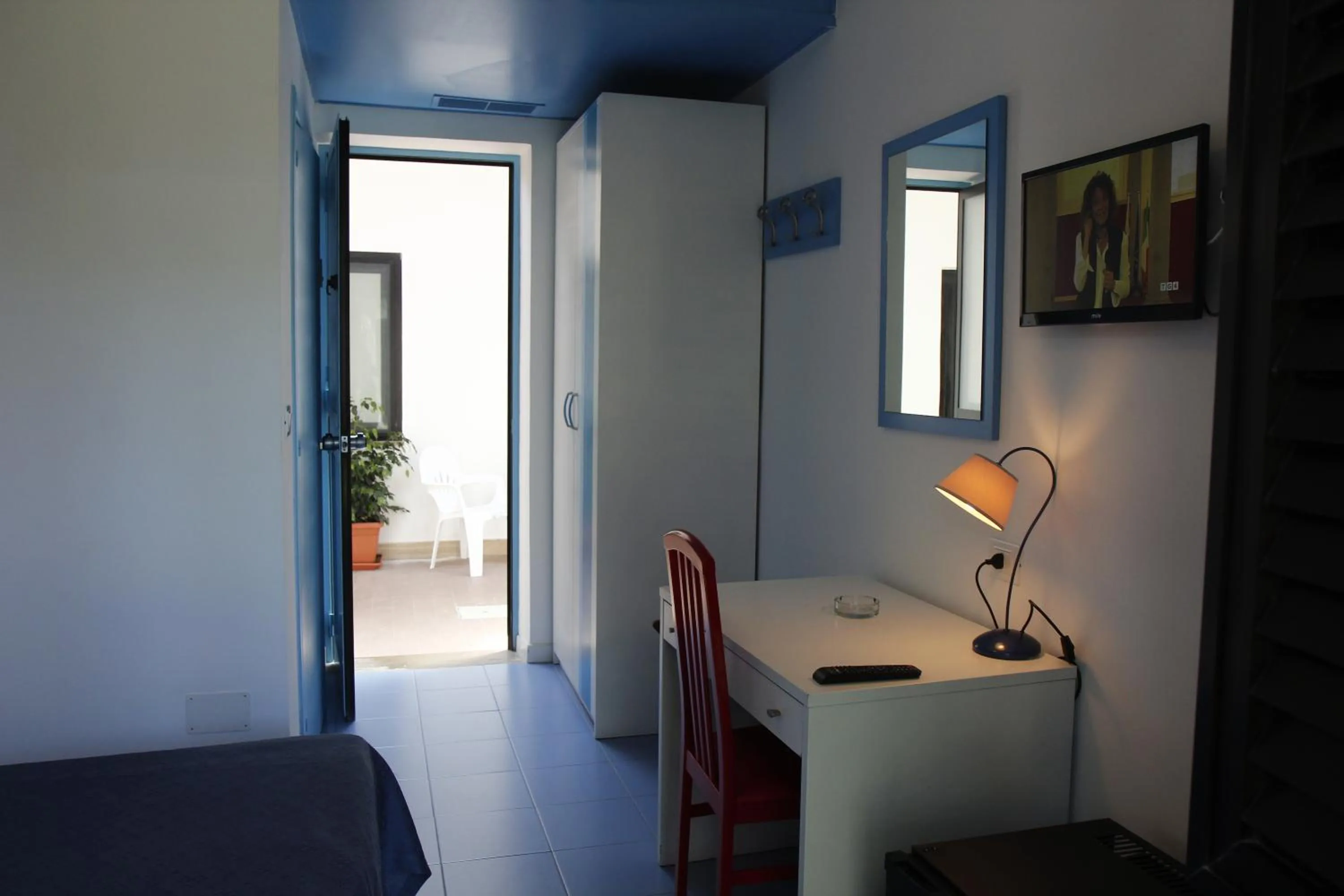 Photo of the whole room, Dining Area in Hotel B&B Marina