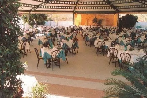 Restaurant/Places to Eat in Hotel B&B Marina