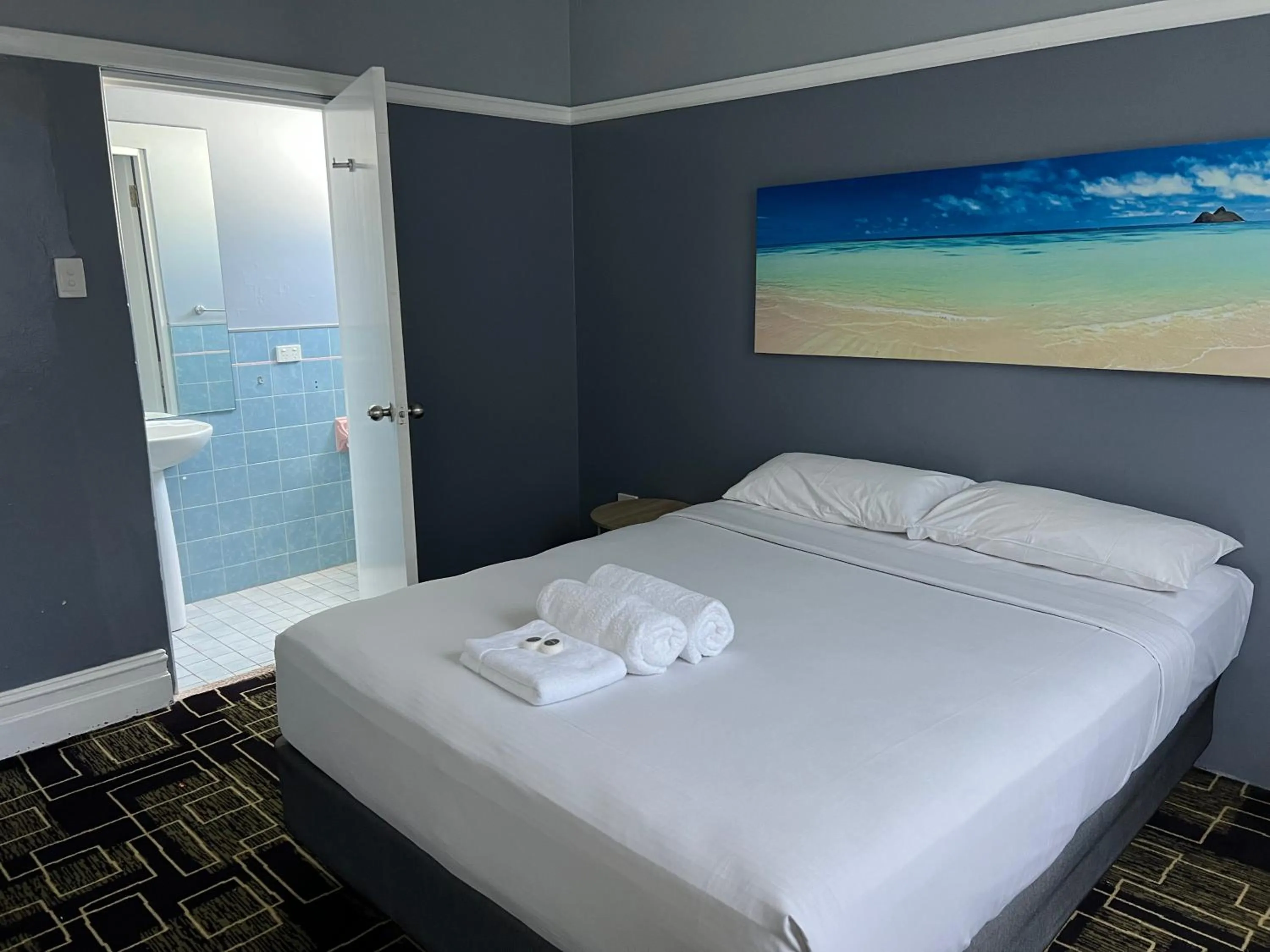 Bed in Swansea Hotel