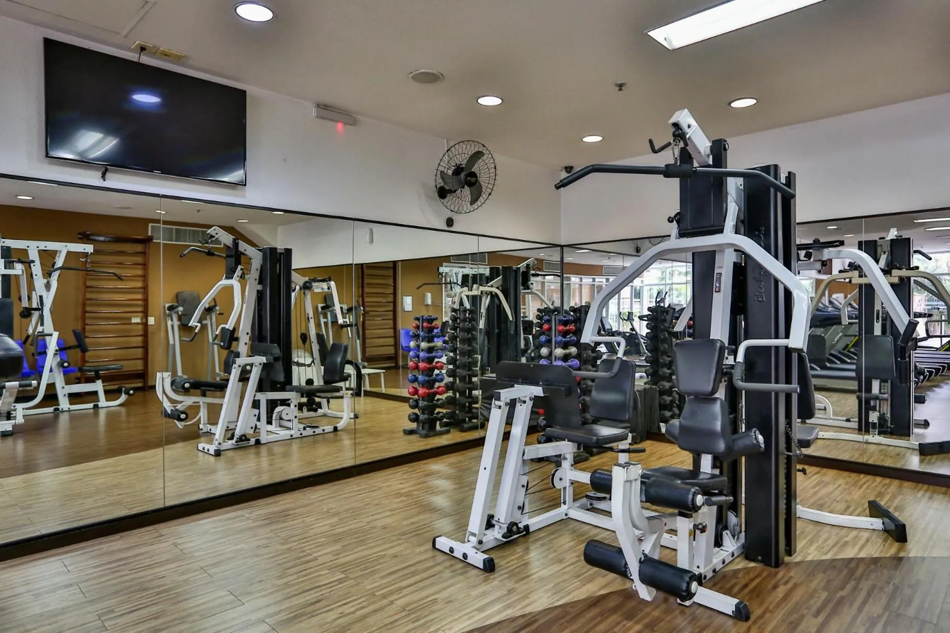 Fitness centre/facilities in Transamerica Prime International Plaza (Paulista)