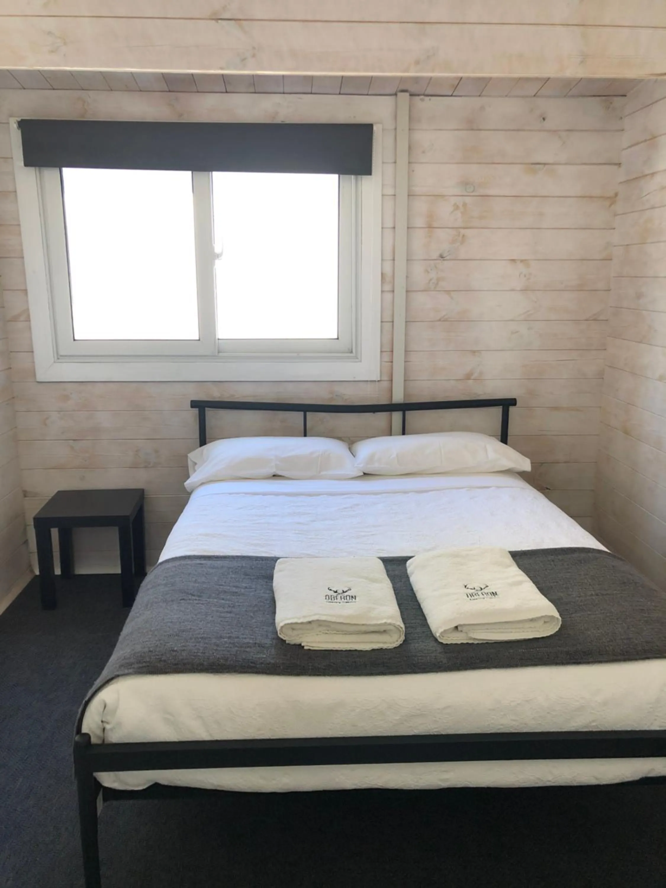 Bedroom, Bed in Jenolan Holiday Park Oberon