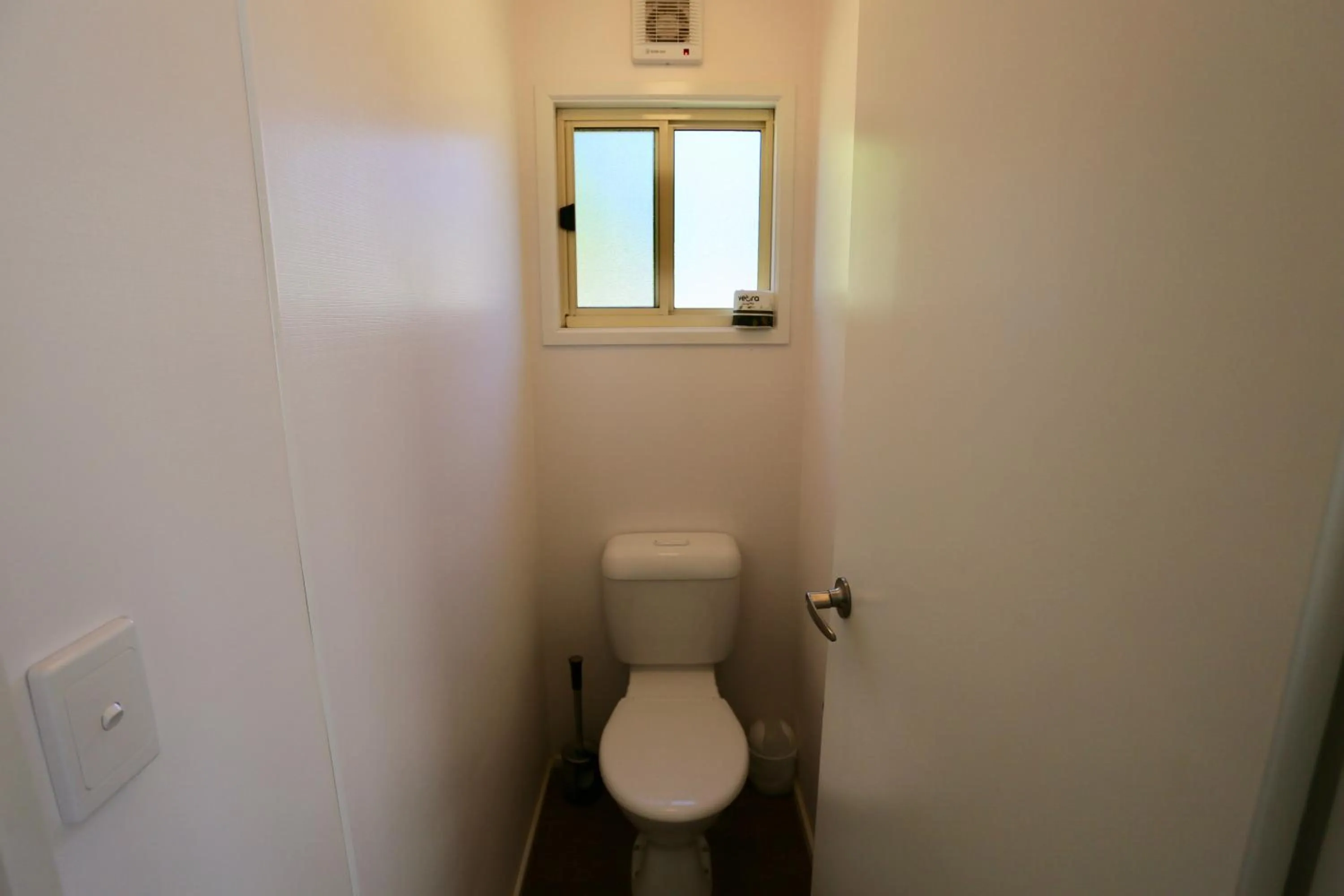 Toilet in Jenolan Holiday Park Oberon