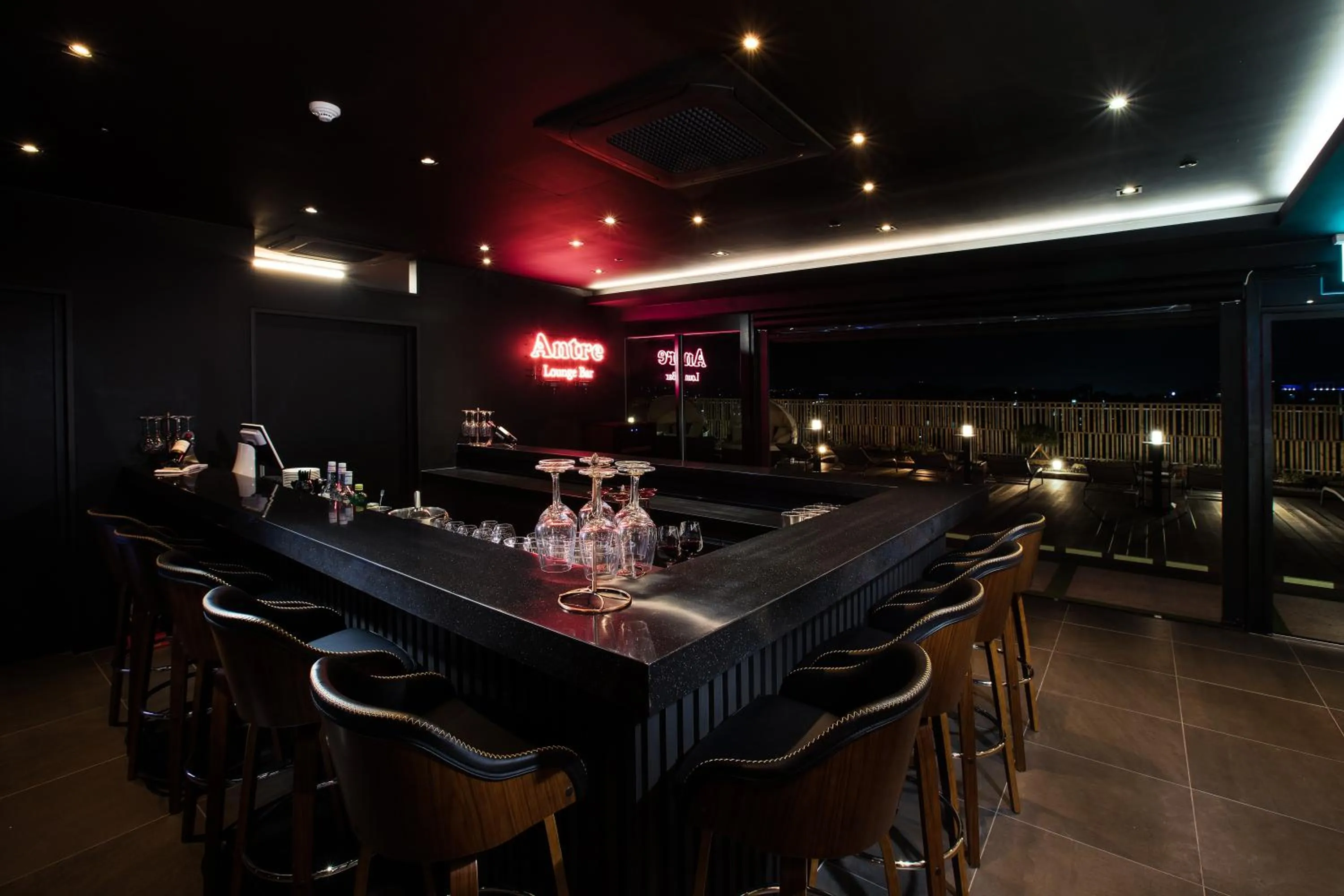 Lounge or bar in Utop Ubless Hotel Jeju