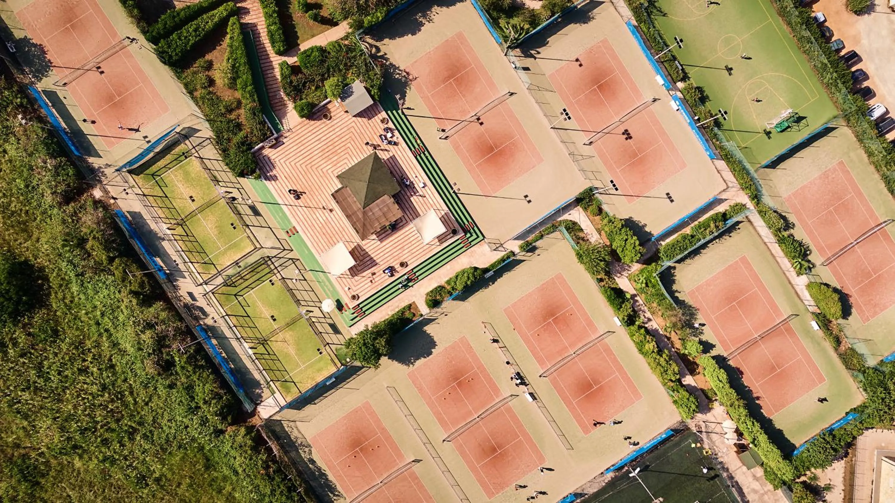 Tennis court in ROBINSON APULIA - All Inclusive