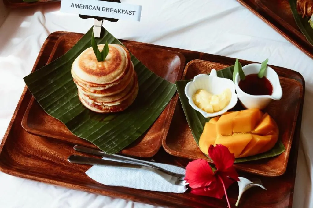 Restaurant/places to eat in Siargao Island Villas