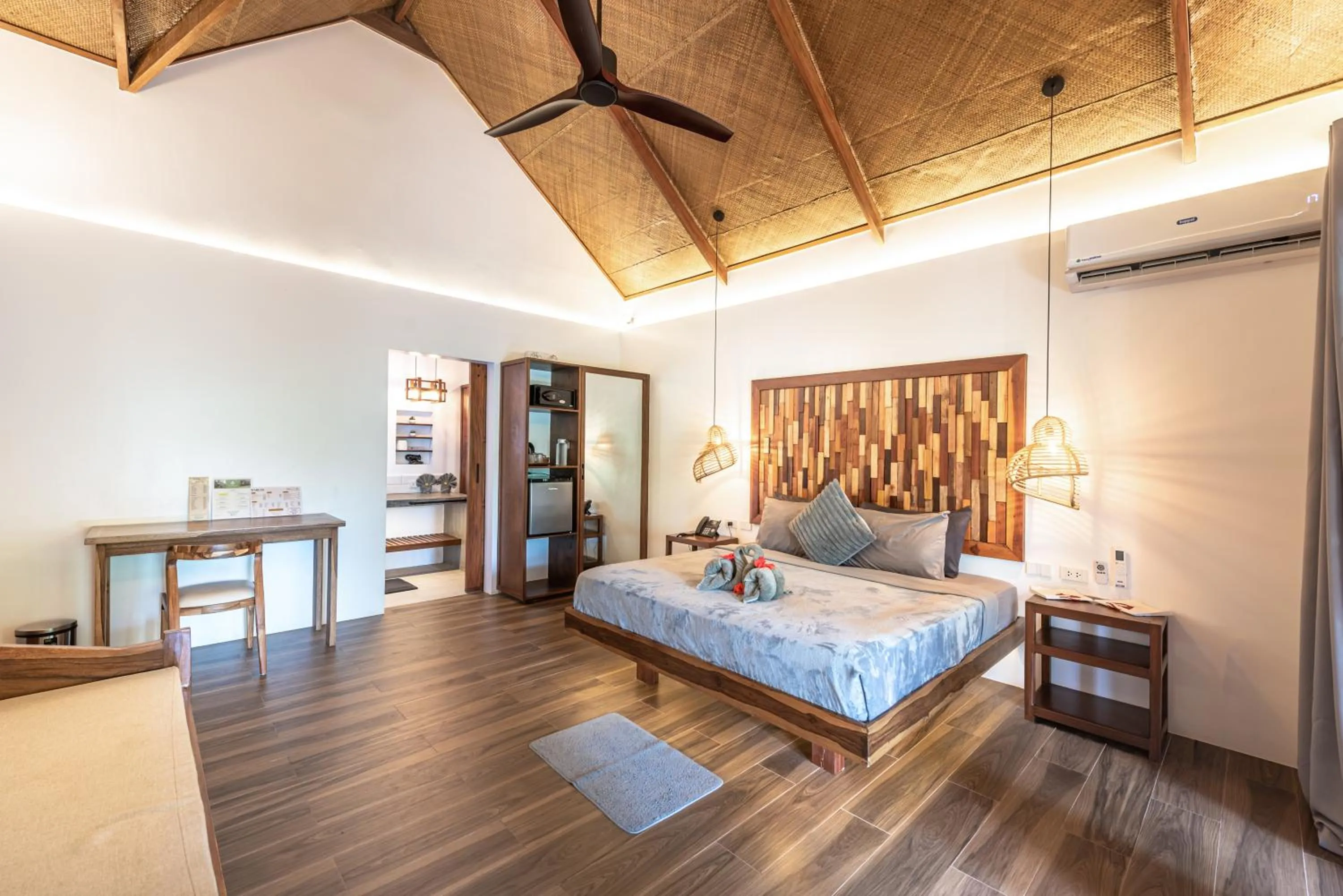 Bed in Siargao Island Villas