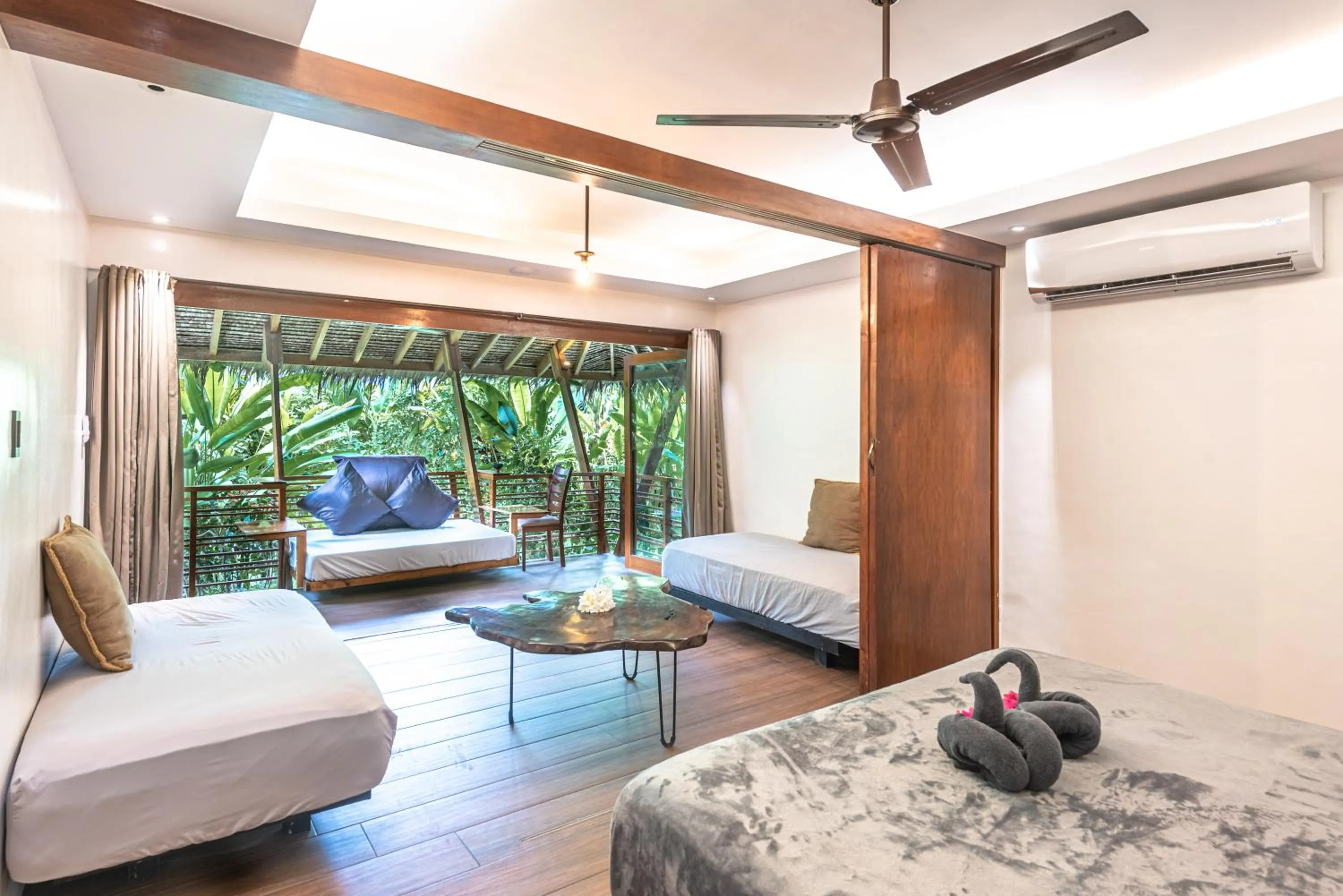Bedroom, Bed in Siargao Island Villas