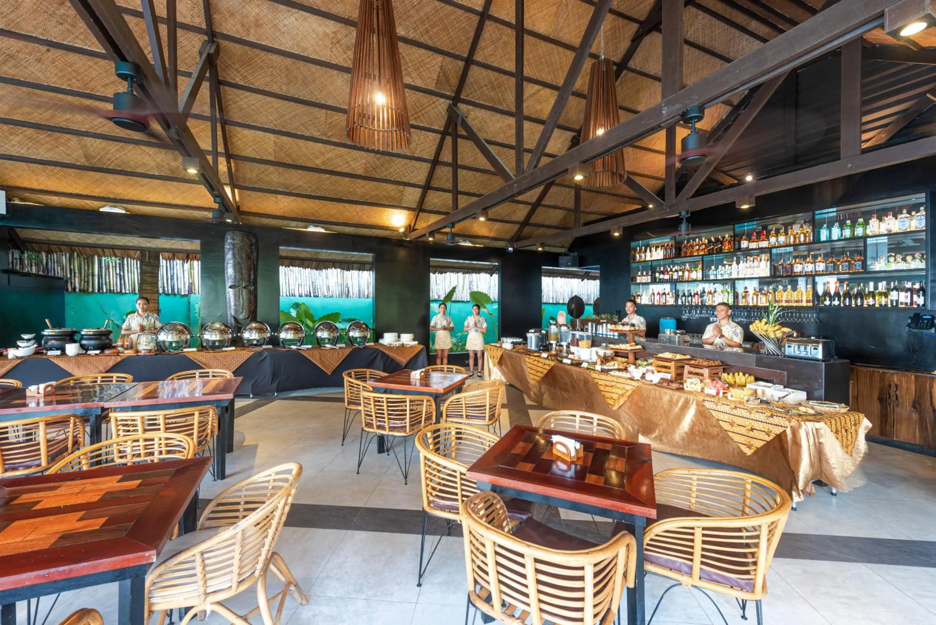 Restaurant/places to eat in Siargao Island Villas