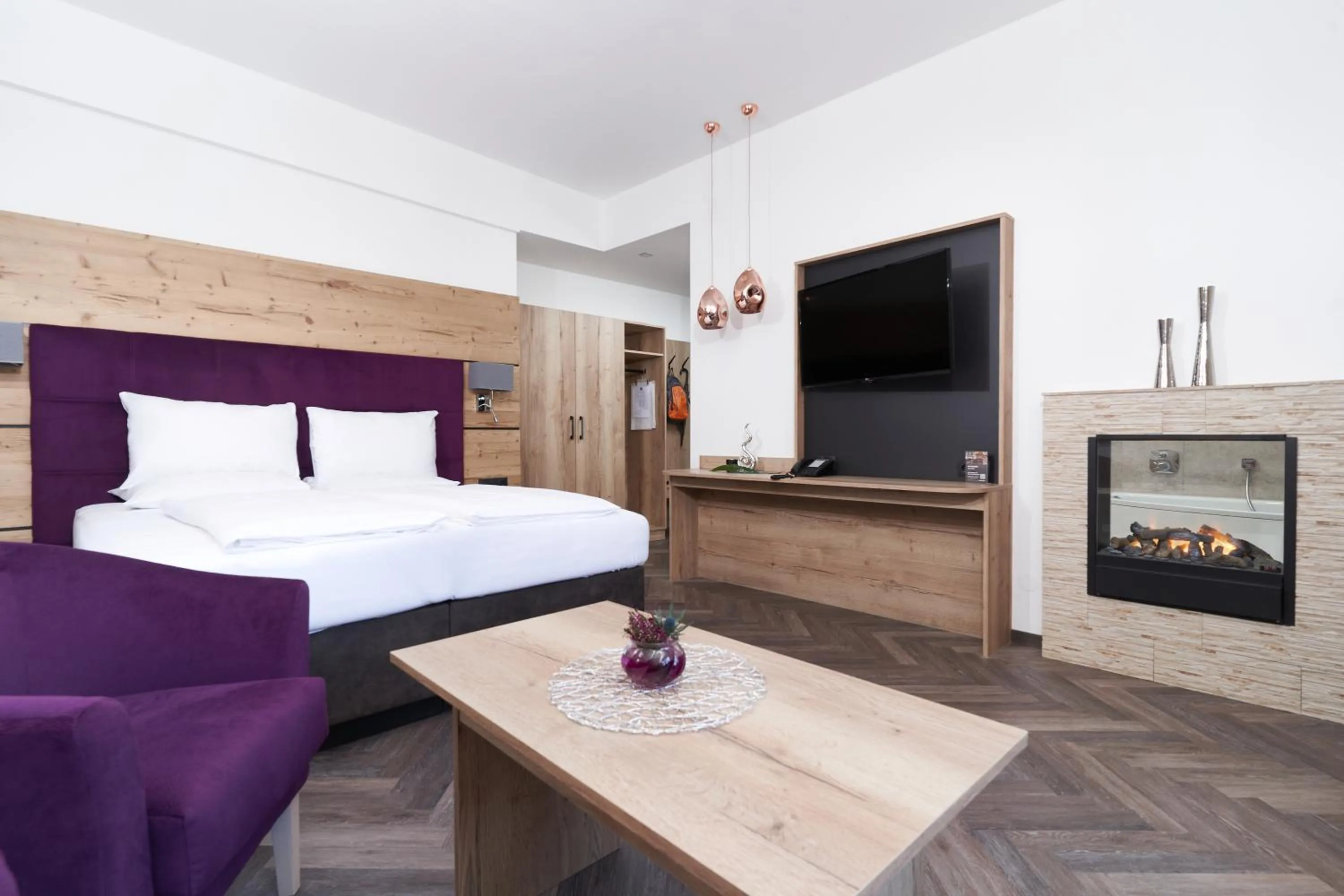 Photo of the whole room, Bed in Hotel Gundolf