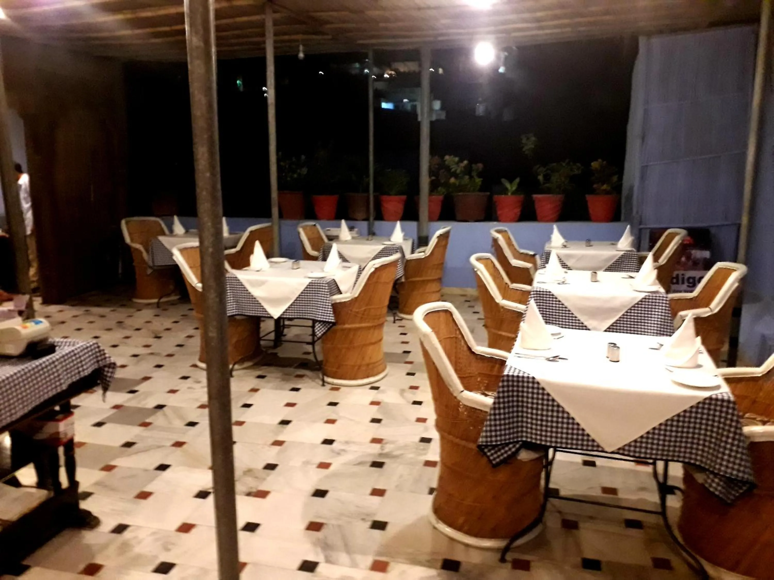 Restaurant/places to eat in Heritage Gouri Haveli