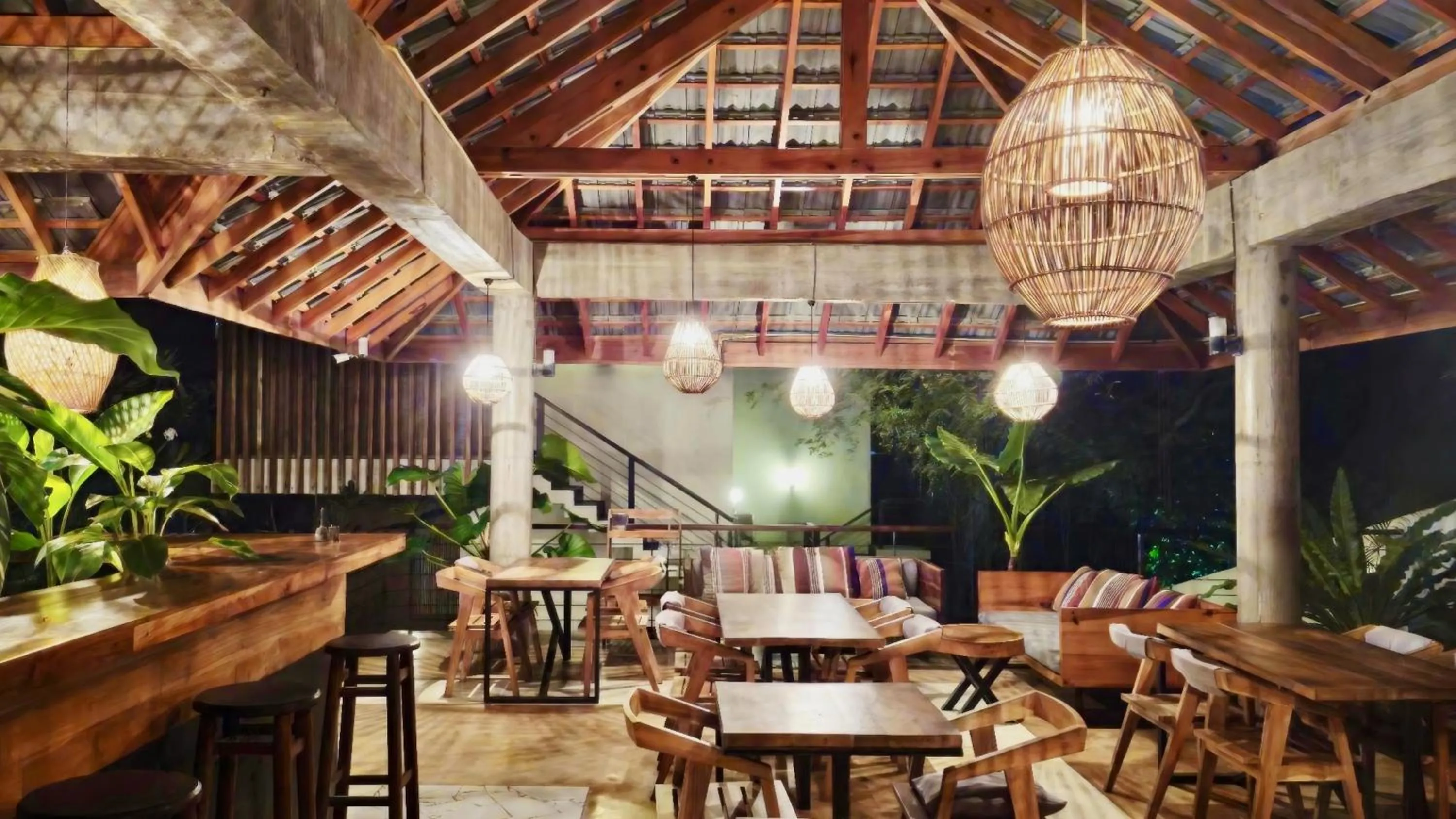 Restaurant/places to eat in Lankavatara Ocean Retreat & Spa