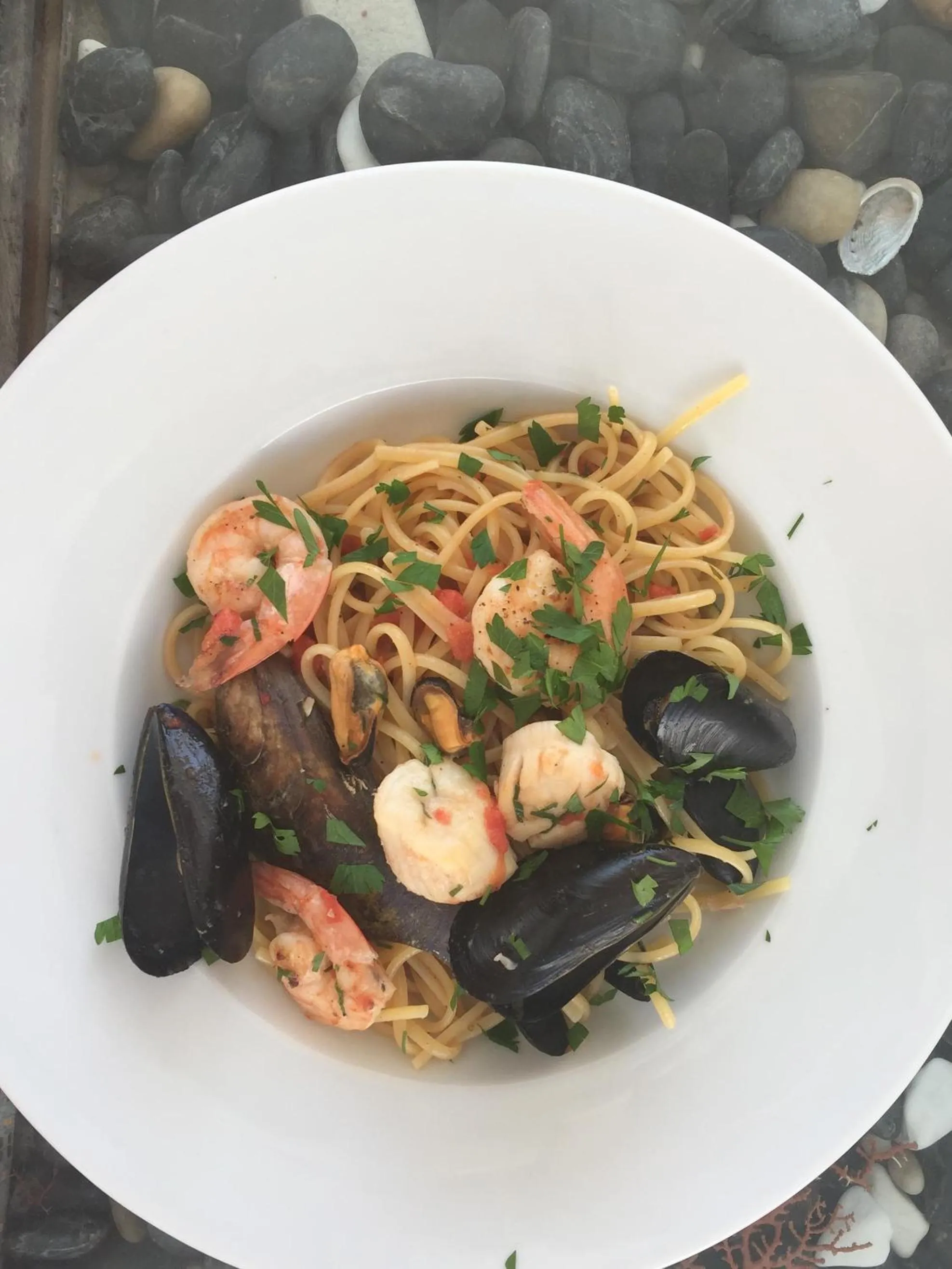 Restaurant/places to eat in Flaskos Luxury Suites