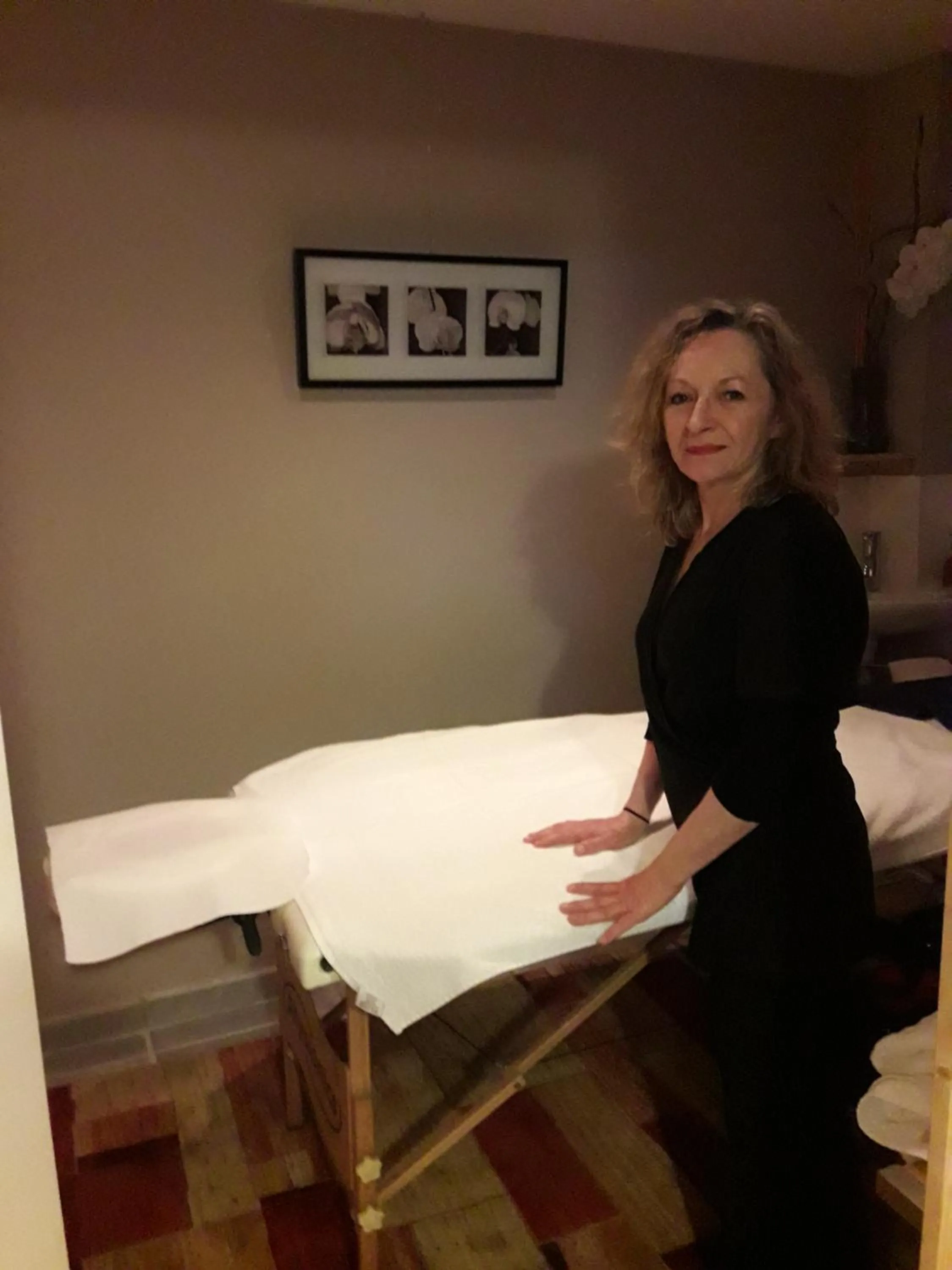 Staff in Logis Hôtel Château De Palaja