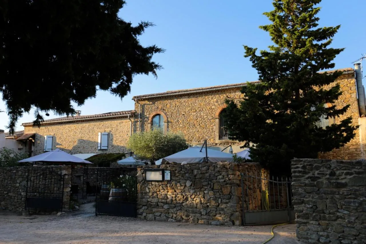 Restaurant/places to eat in Logis Hôtel Château De Palaja