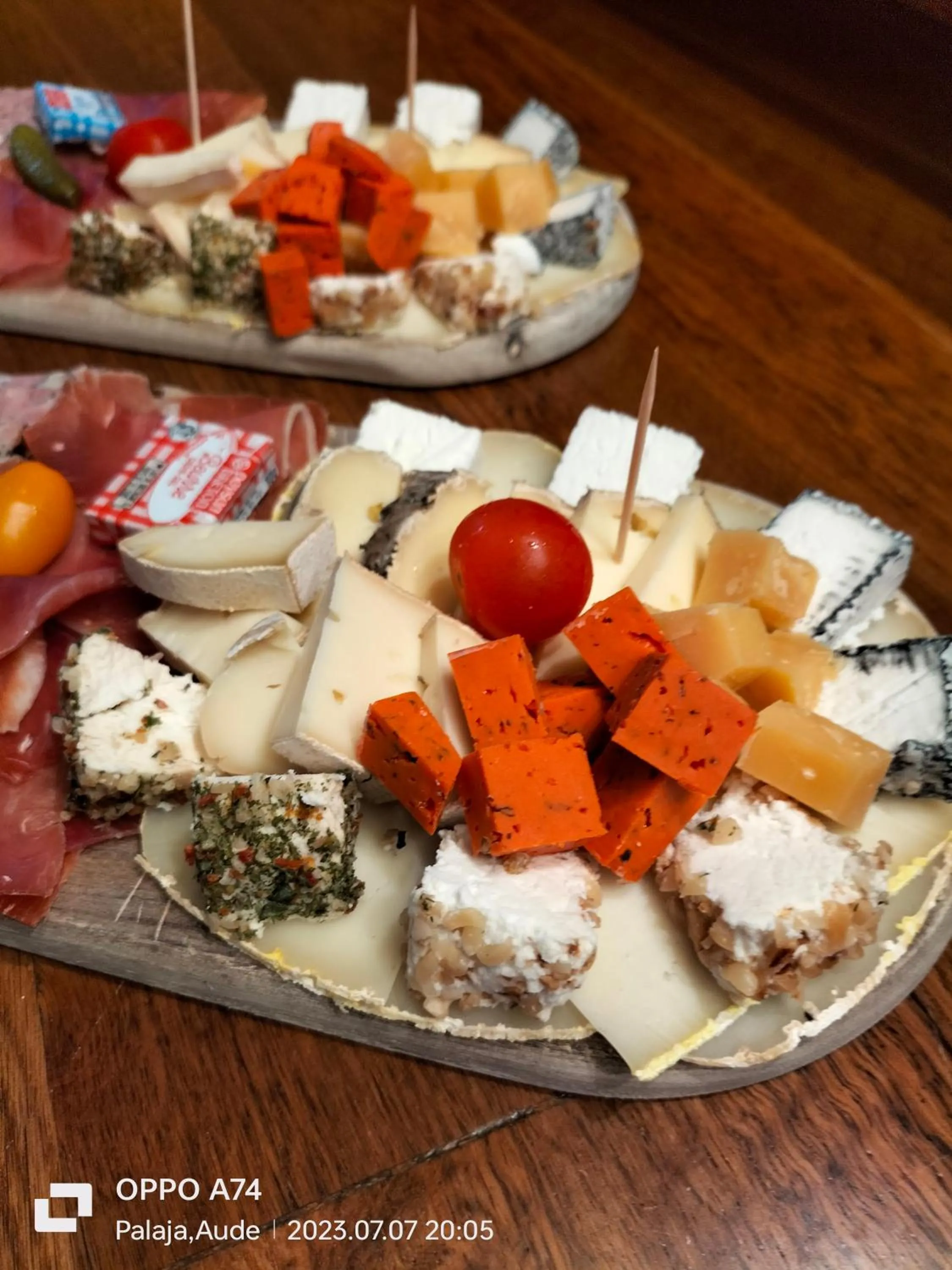 Restaurant/places to eat in Logis Hôtel Château De Palaja