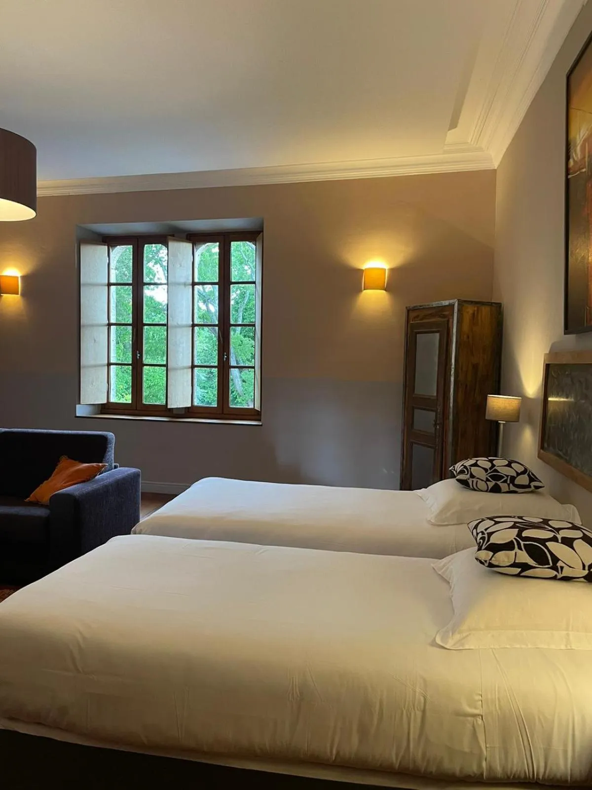 Bedroom, Bed in Logis Hôtel Château De Palaja