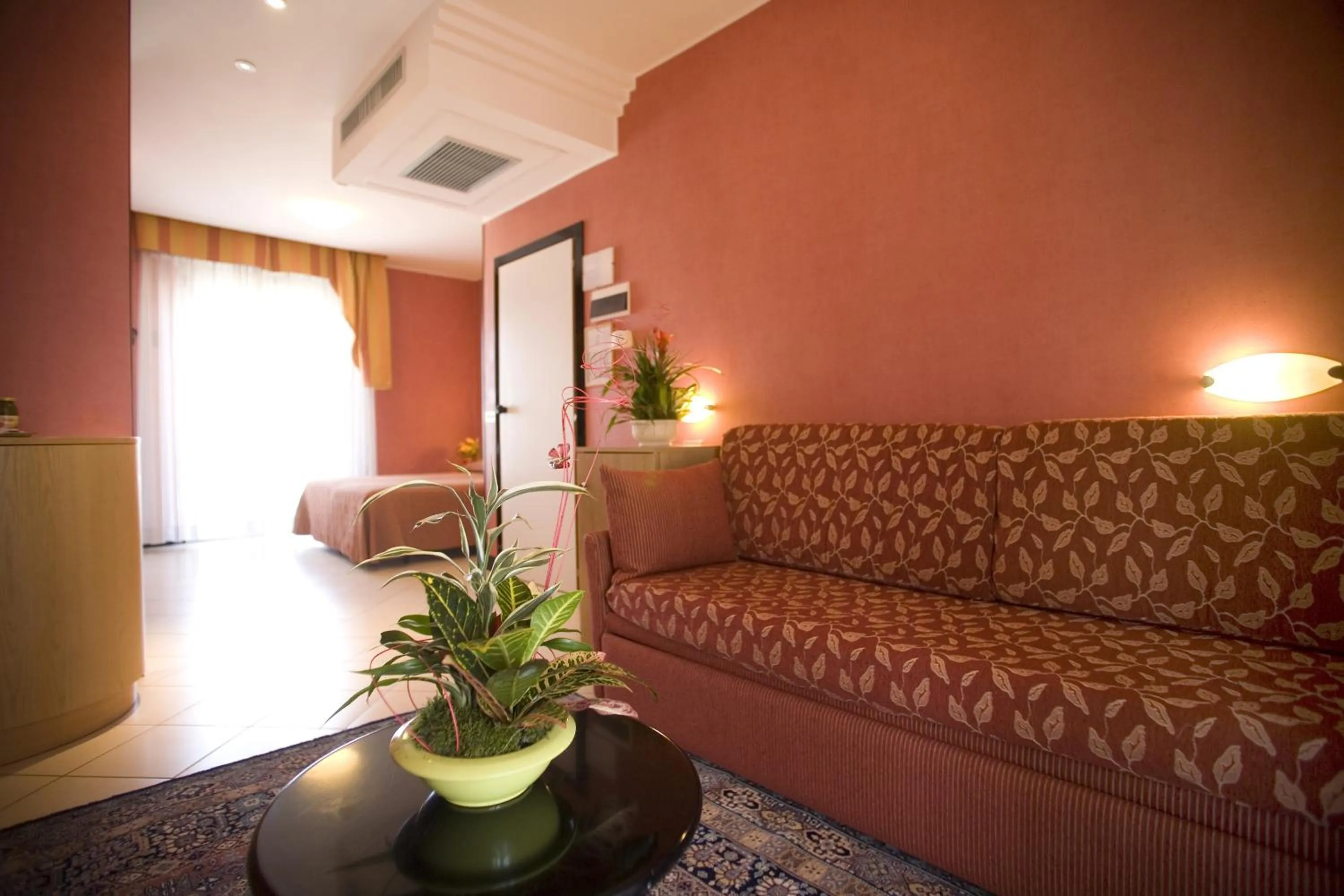 Seating area in Hotel Junior