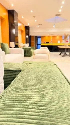 Hotel Junior