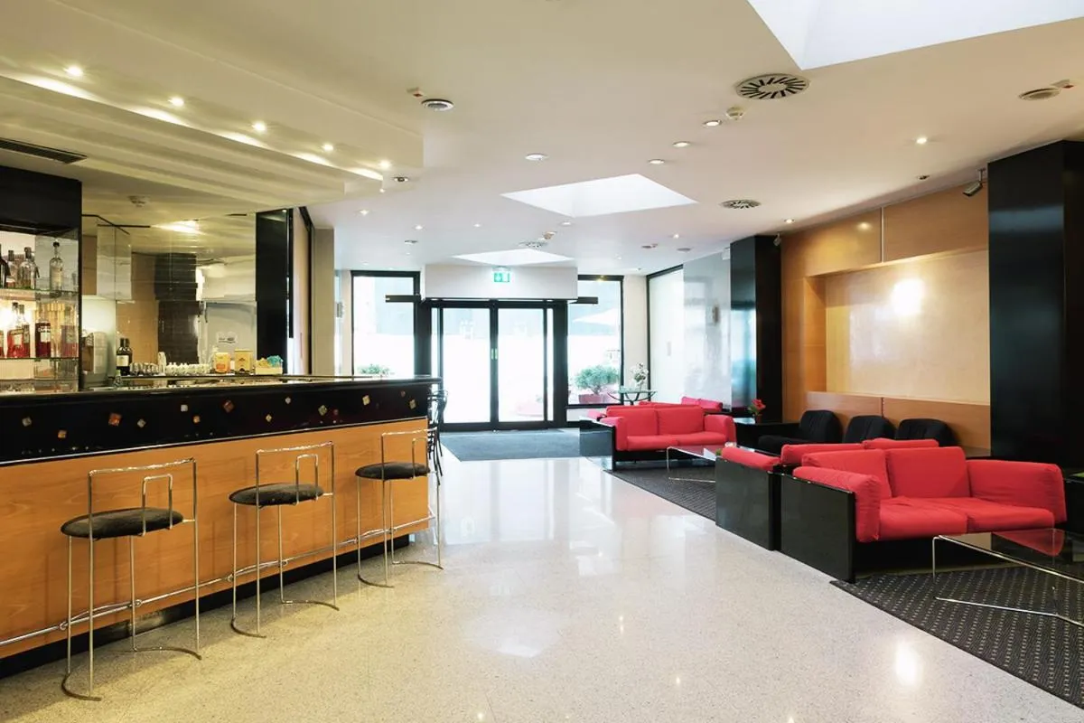 Seating area in Hotel Junior