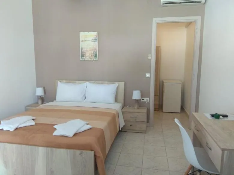 Bed in Egrypos Hotel