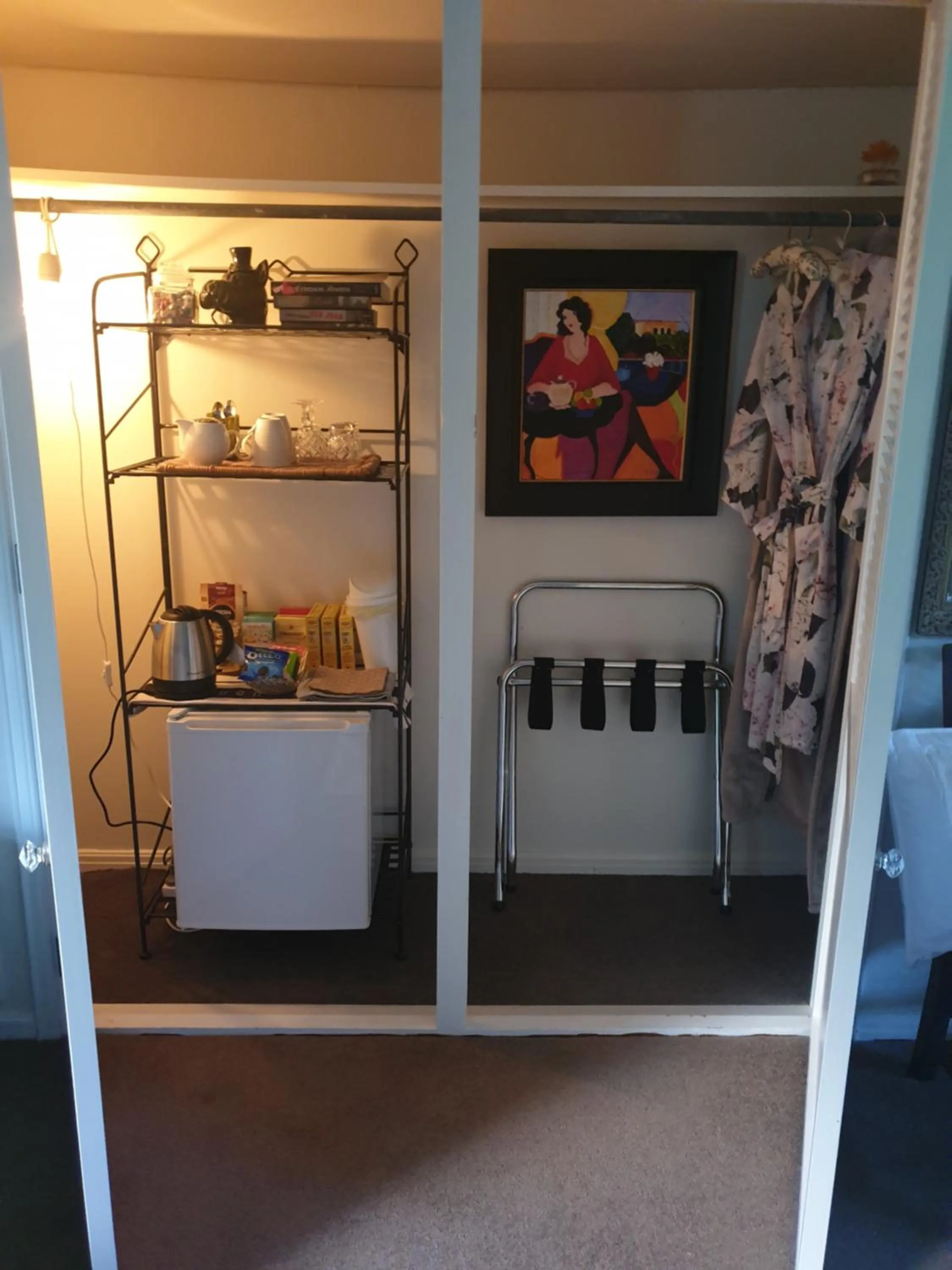 wardrobe in Whiteacres