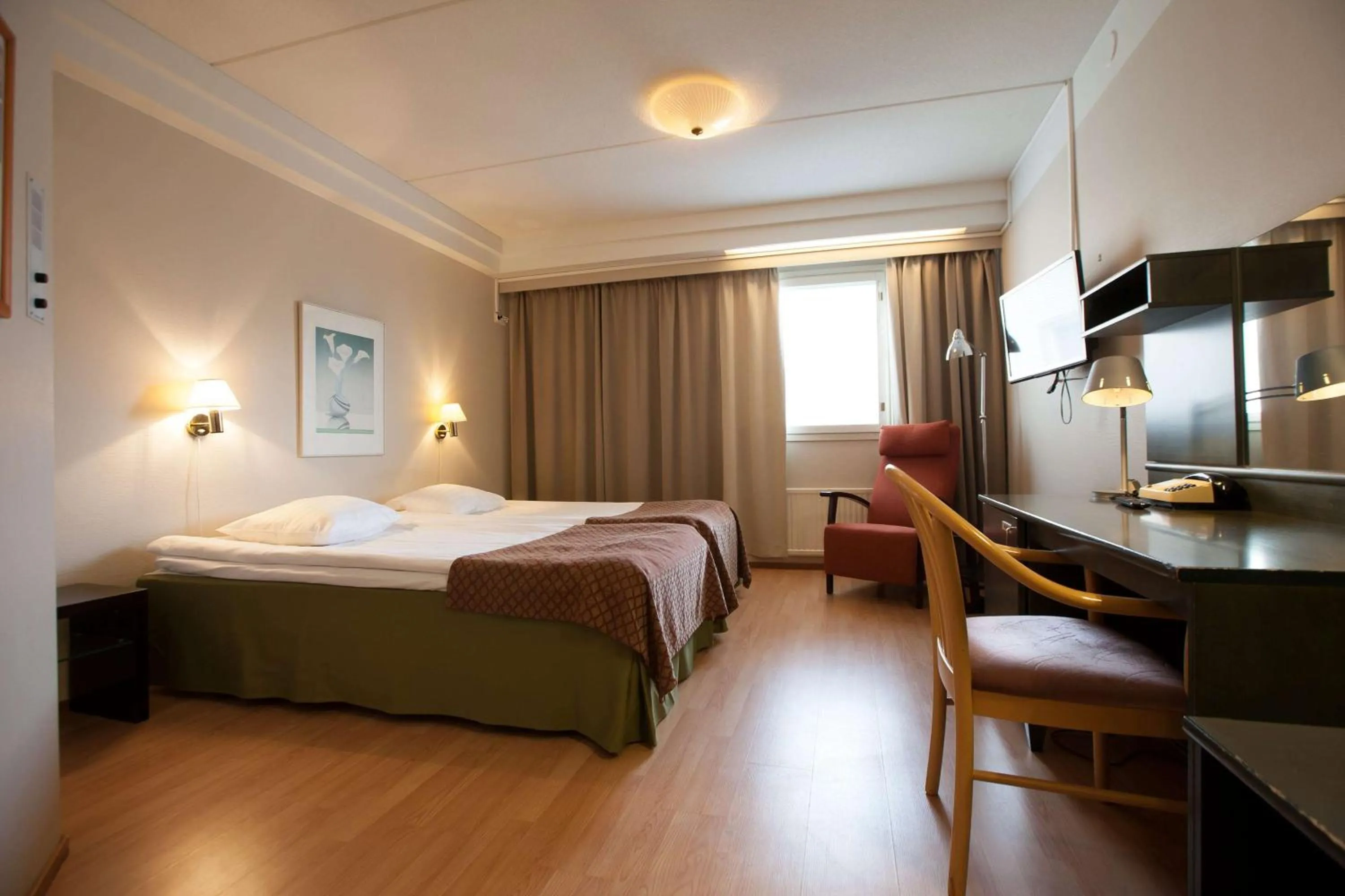 Photo of the whole room, Bed in Hotel Kajanus