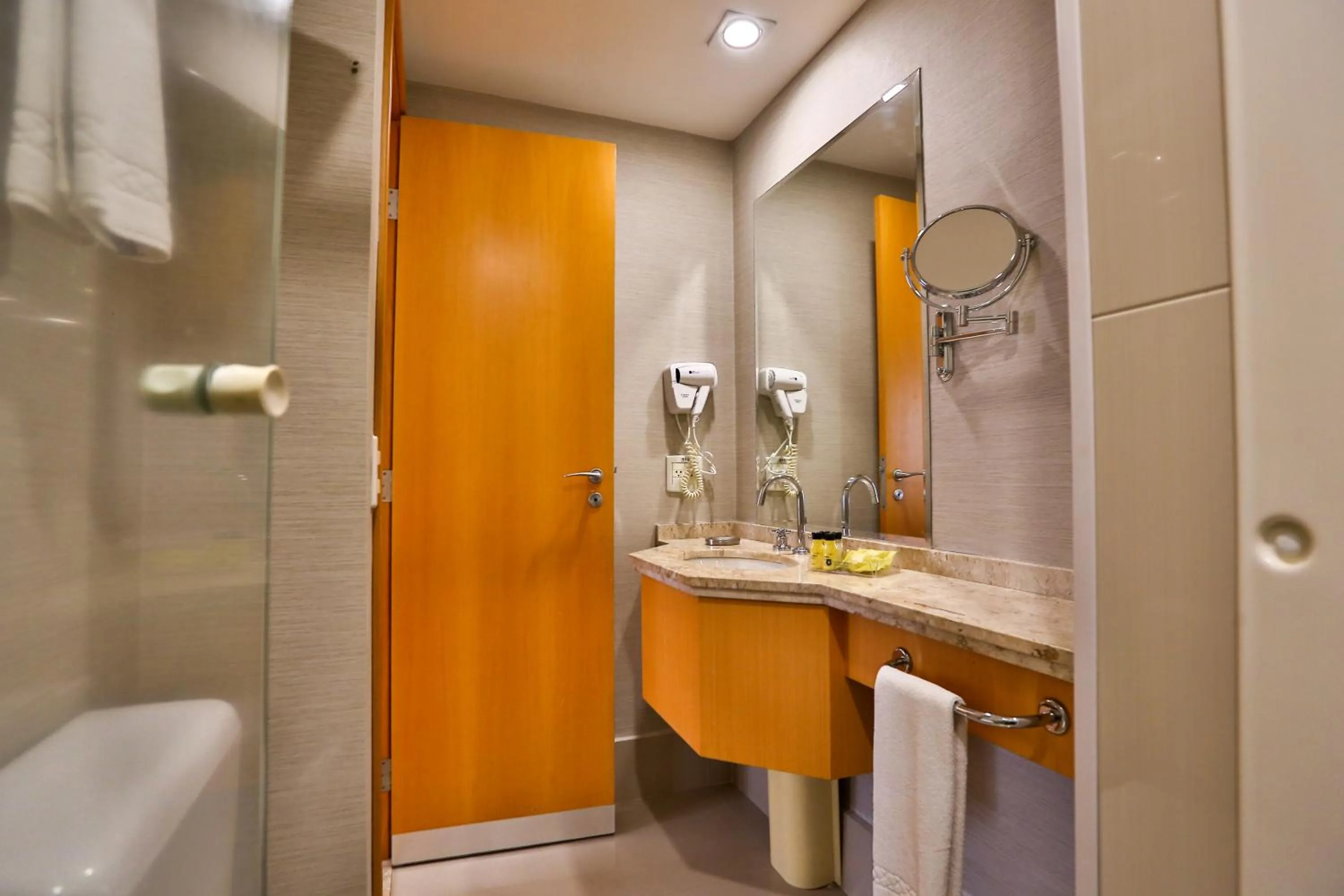 Bathroom in Transamerica Executive Jardins
