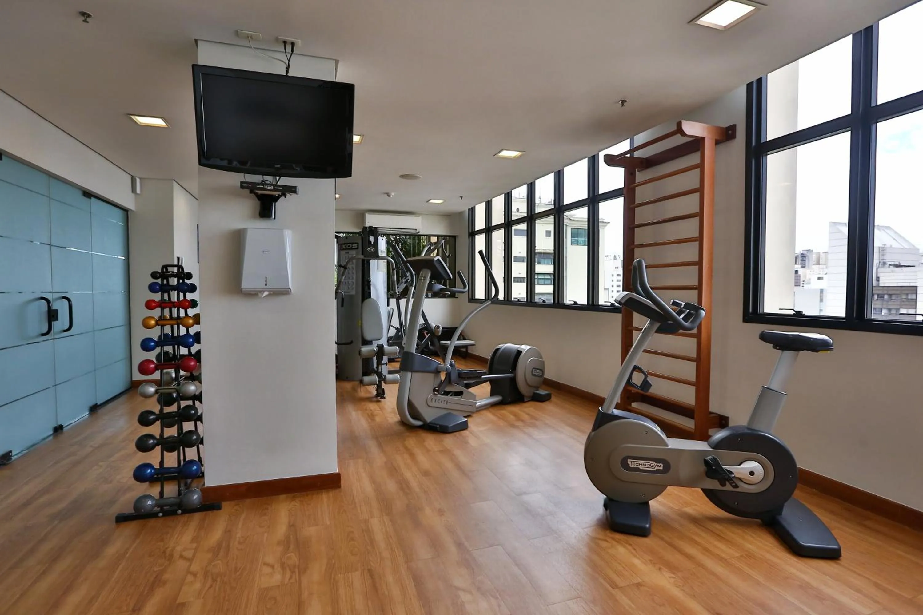 Fitness centre/facilities in Transamerica Executive Jardins