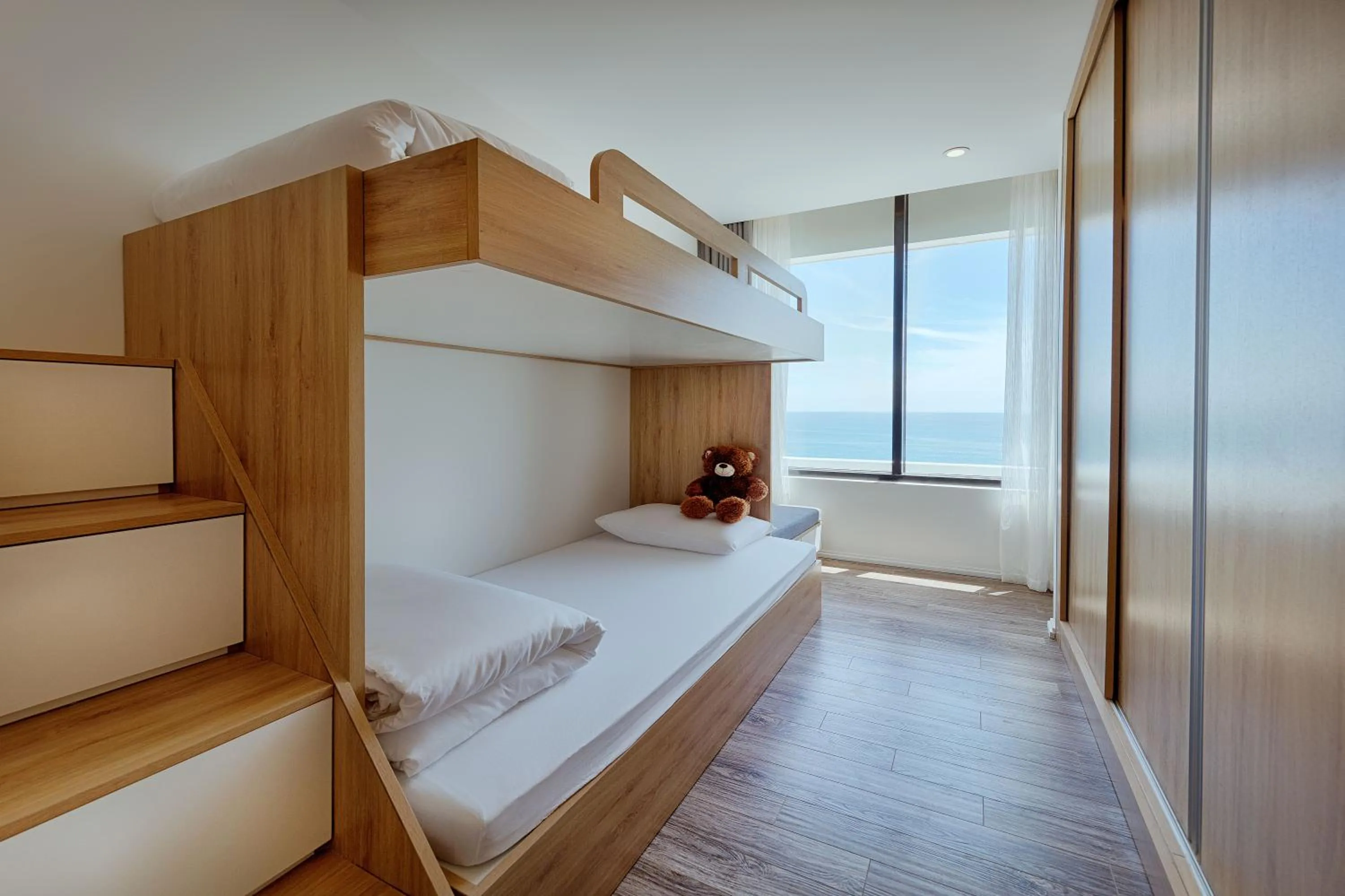 Area and facilities, Bed in Parosand Da Nang Hotel -Belle Maison Parosand Da Nang Hotel