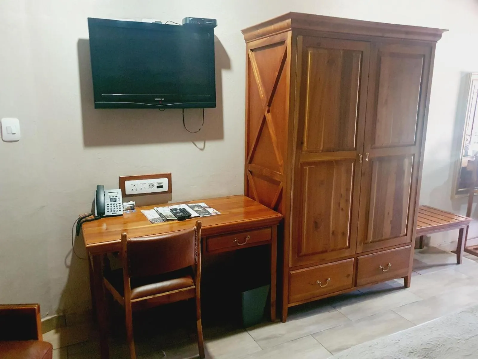 TV and multimedia in Fairview Hotels,Spa & Golf Resort