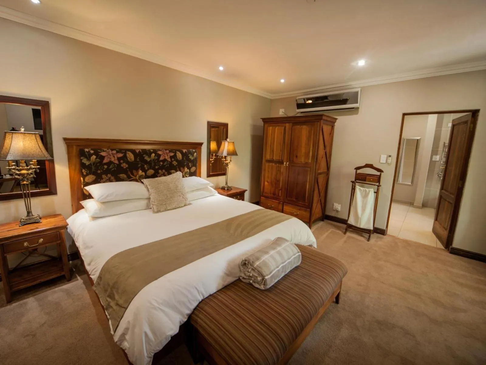 Bed in Fairview Hotels,Spa & Golf Resort