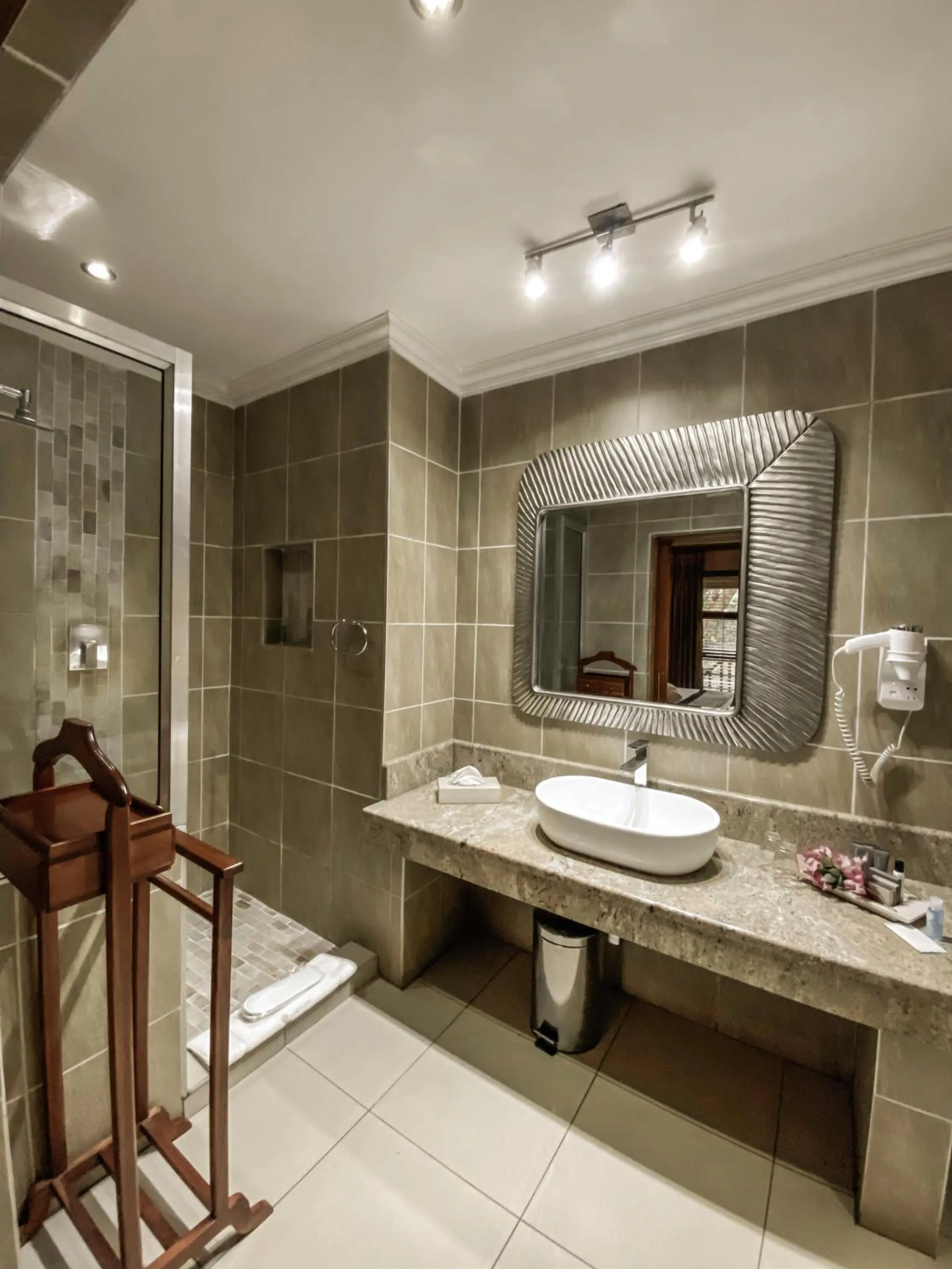 Fairview Hotels,Spa & Golf Resort