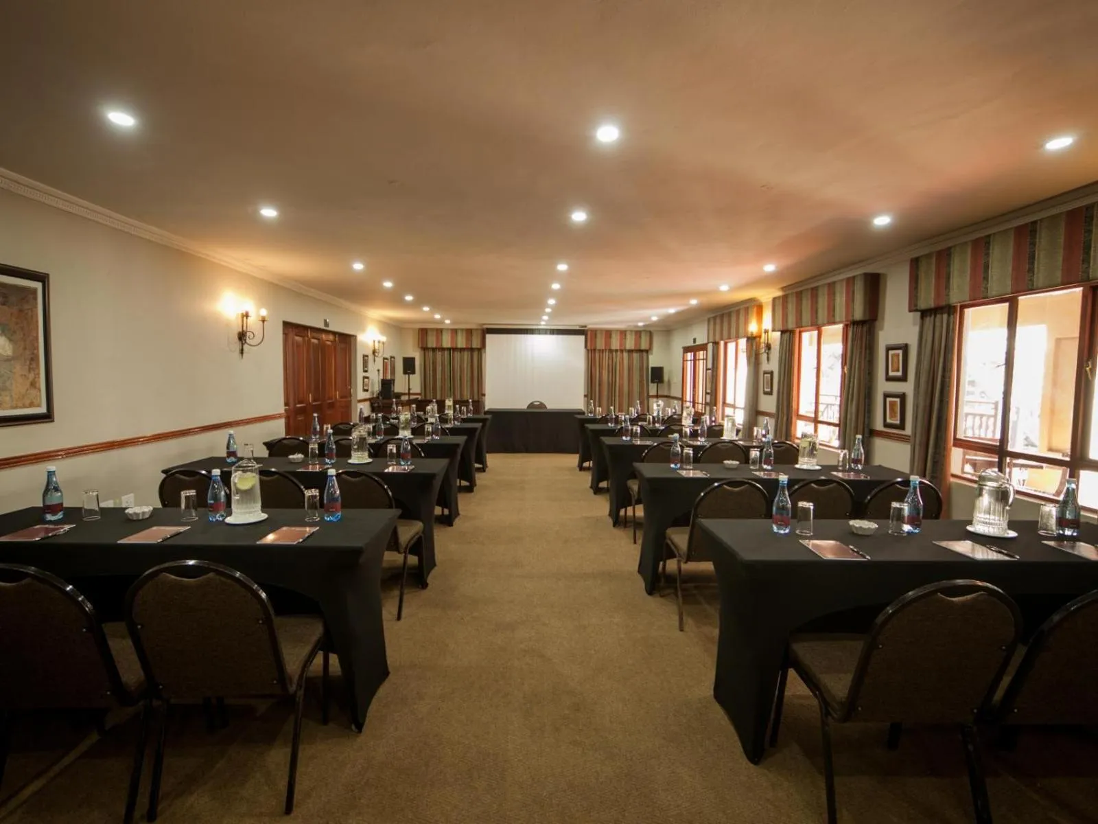 Business facilities in Fairview Hotels,Spa & Golf Resort