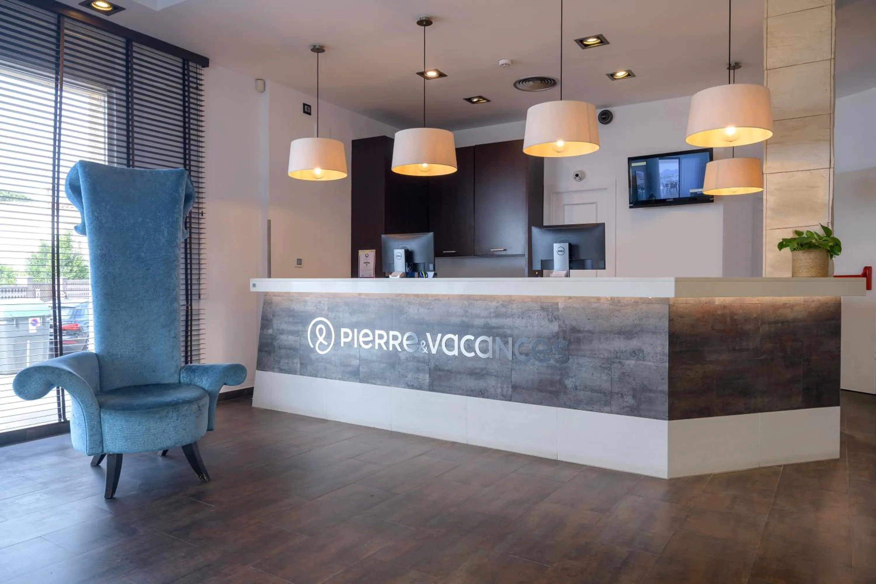 Lobby or reception in Hotel Horitzó by Pierre & Vacances
