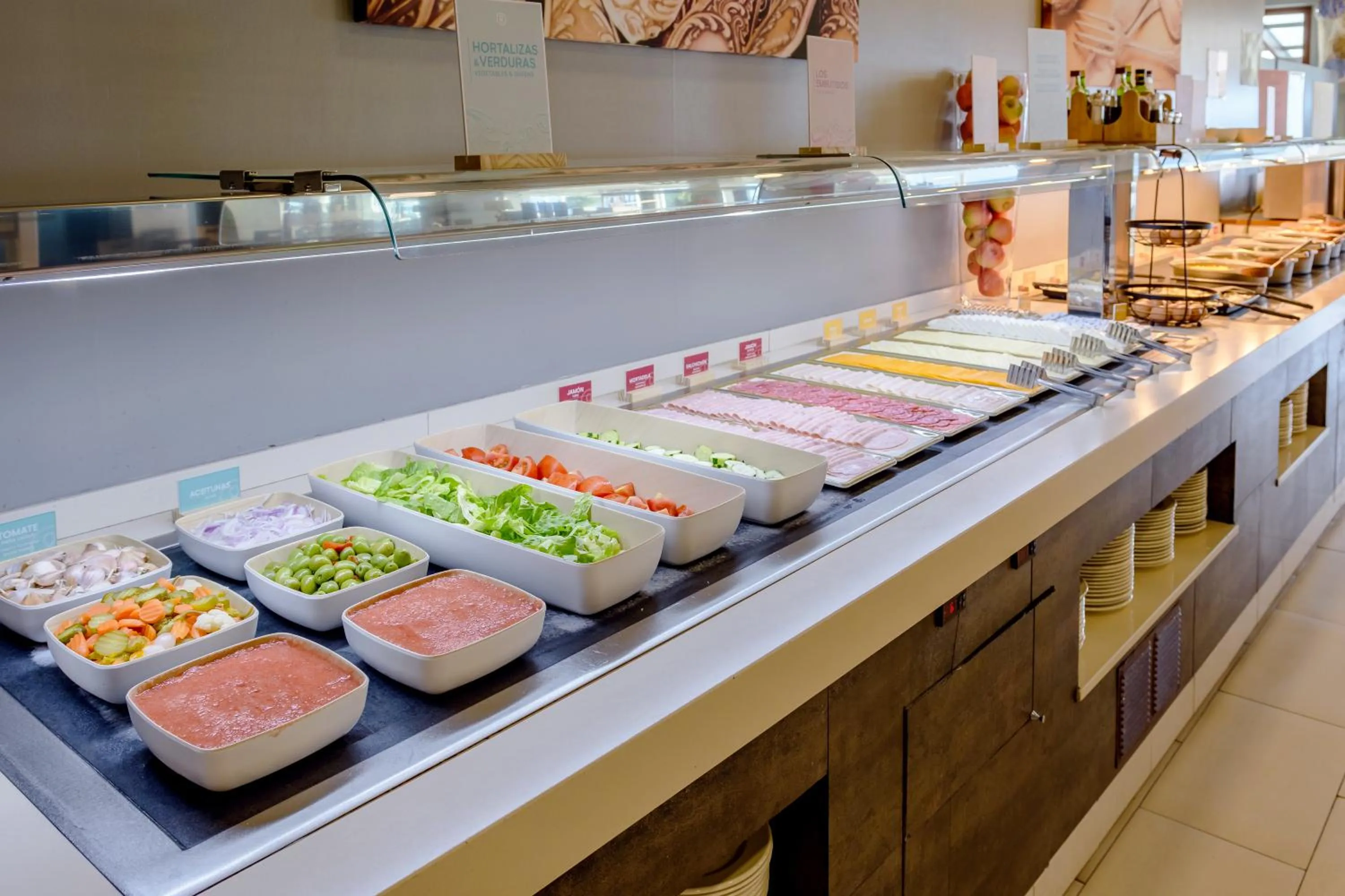 Breakfast in Hotel Horitzó by Pierre & Vacances