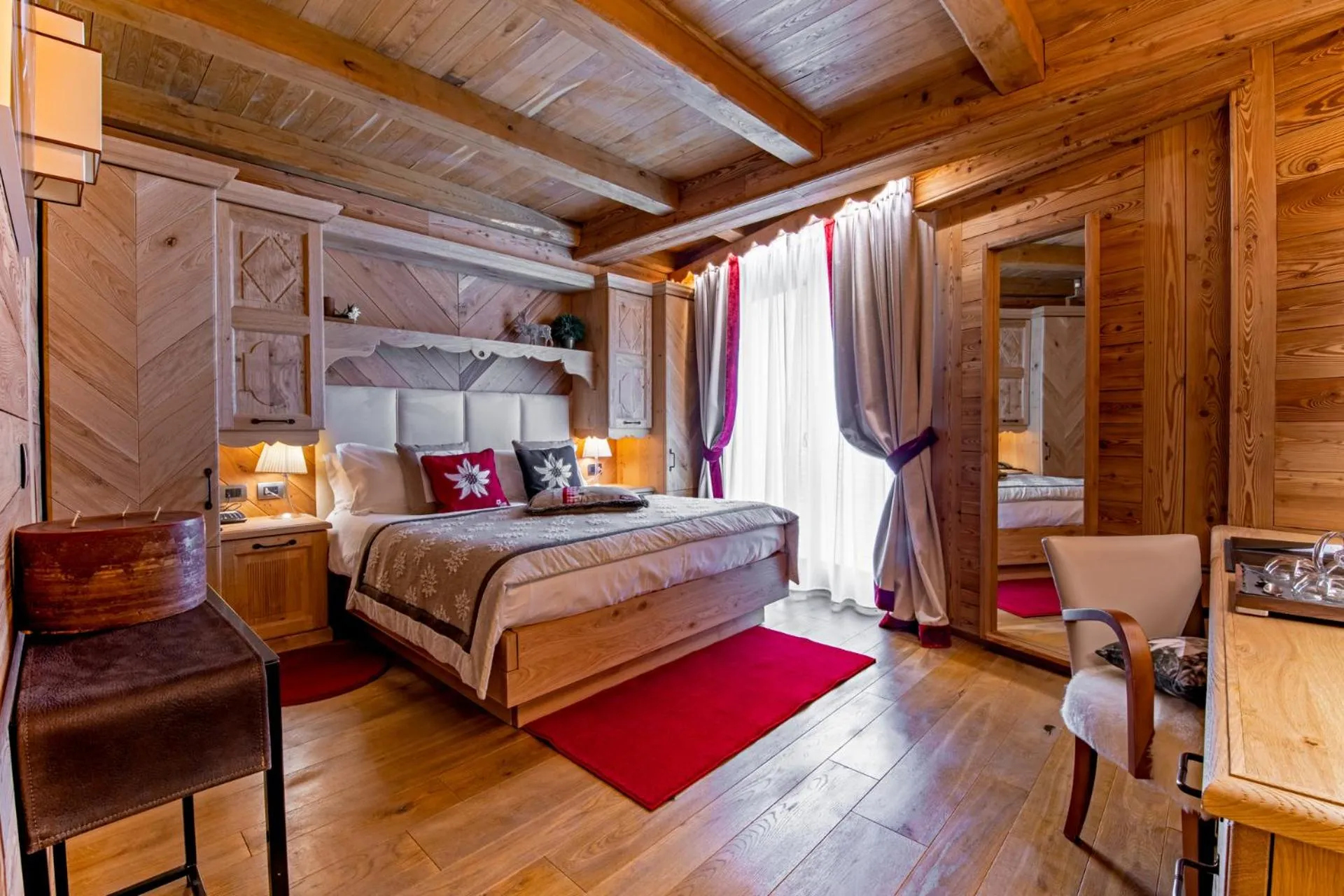 Bed in Fiocco di Neve Relais & SPA