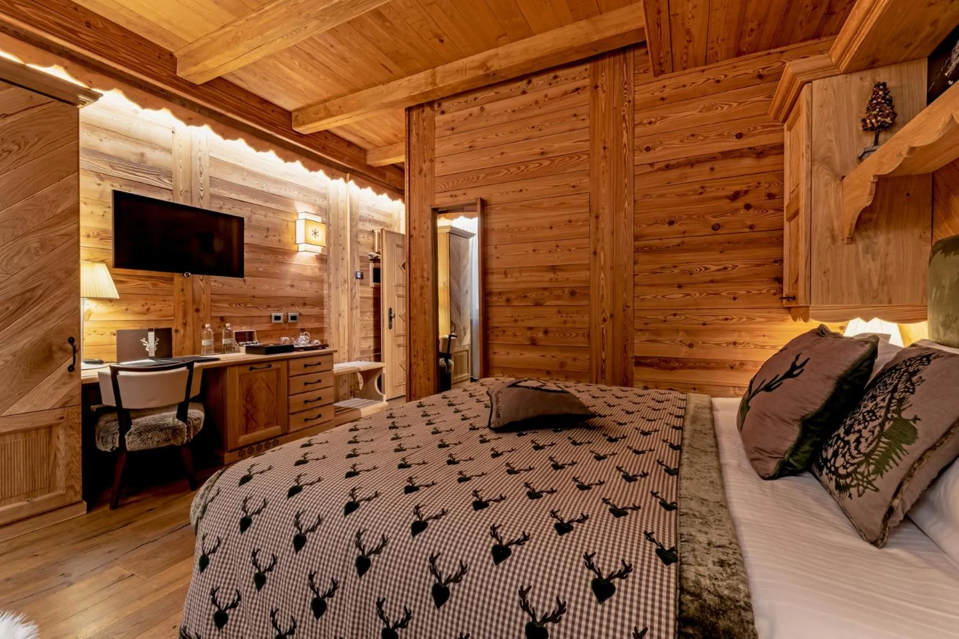 Bed in Fiocco di Neve Relais & SPA