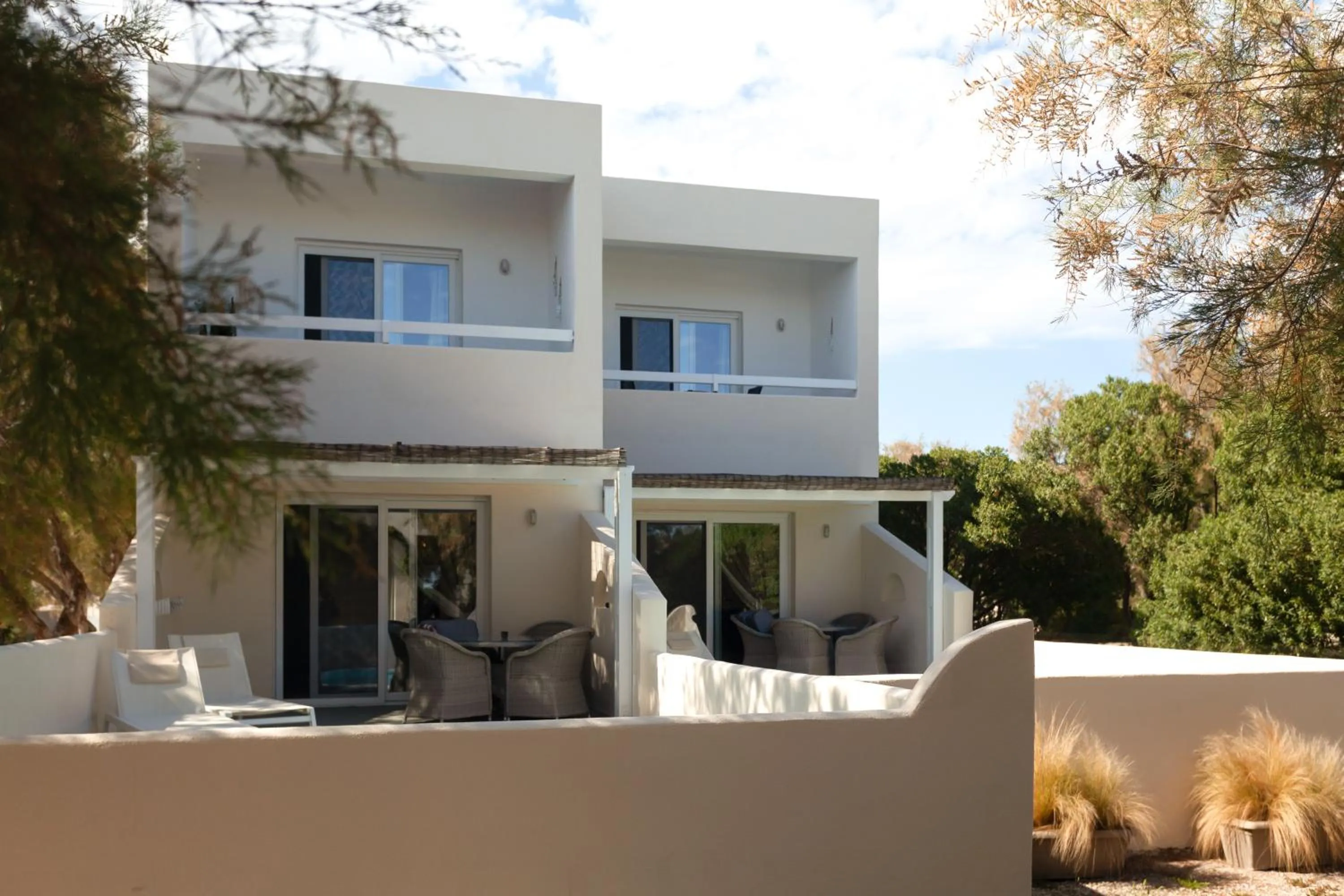 Property building in Sea Sound White Katikies