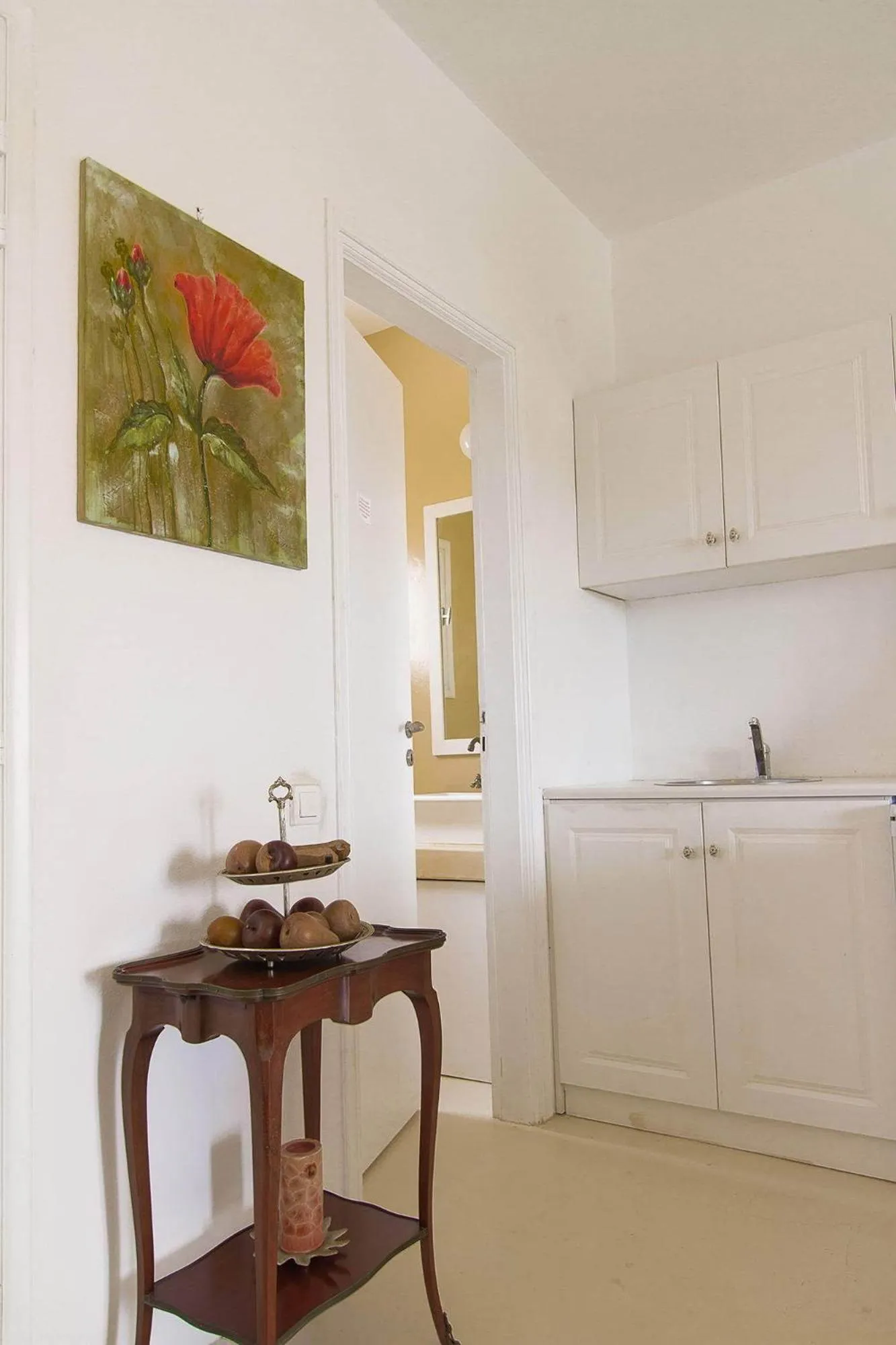 Kitchen or kitchenette in Sea Sound White Katikies