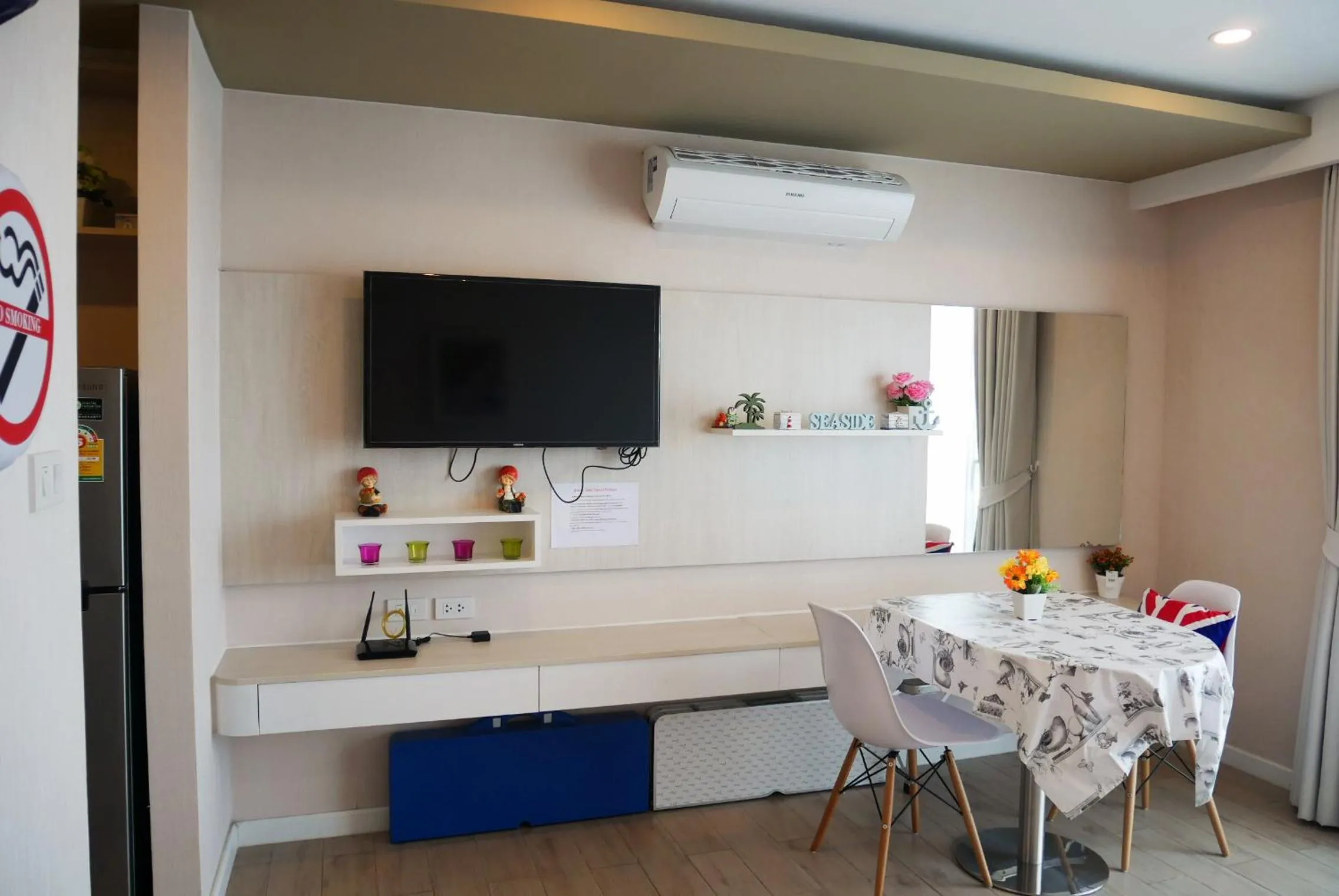 Seven Seas Resort Pattaya & Sofa bed