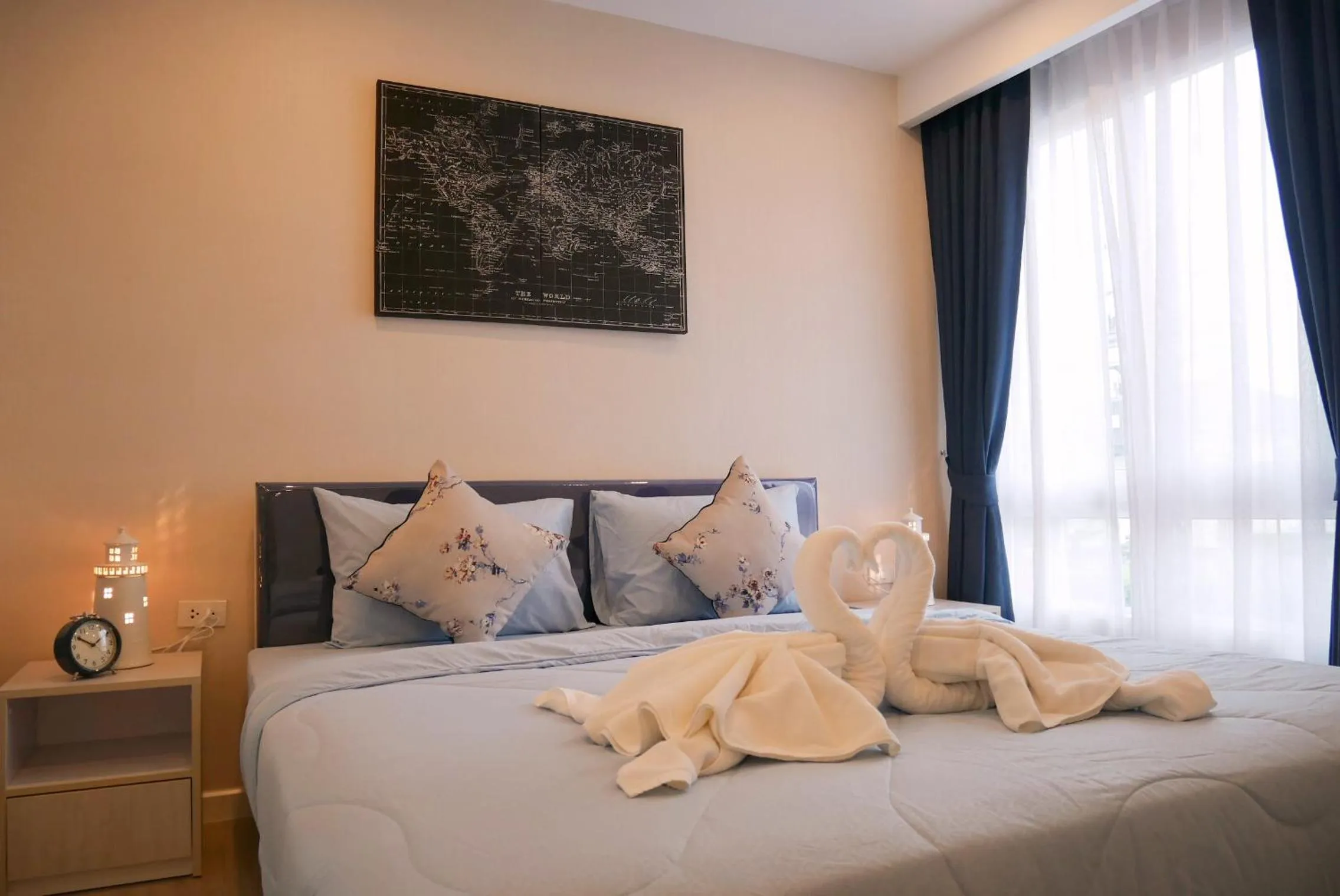 Bed in Seven Seas Resort Pattaya & Sofa bed