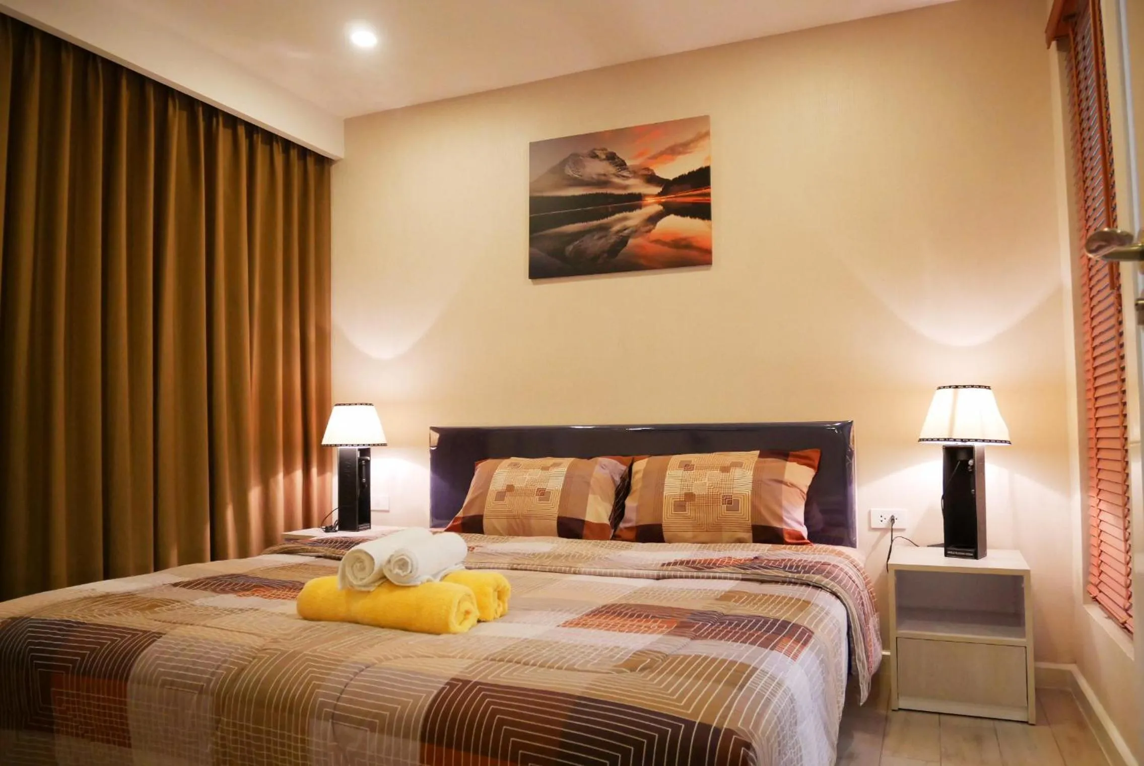 Bed in Seven Seas Resort Pattaya & Sofa bed