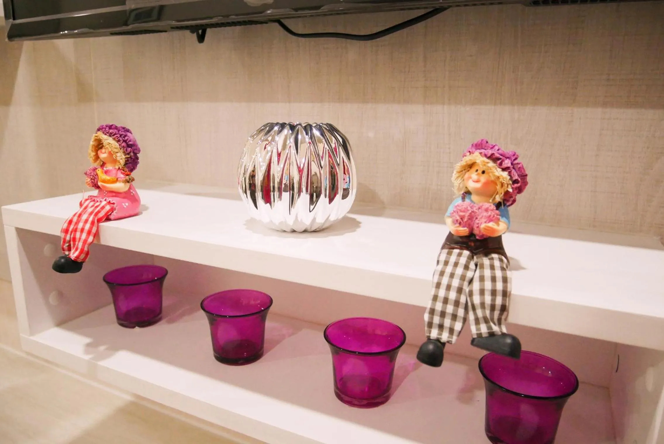 Seven Seas Resort Pattaya & Sofa bed