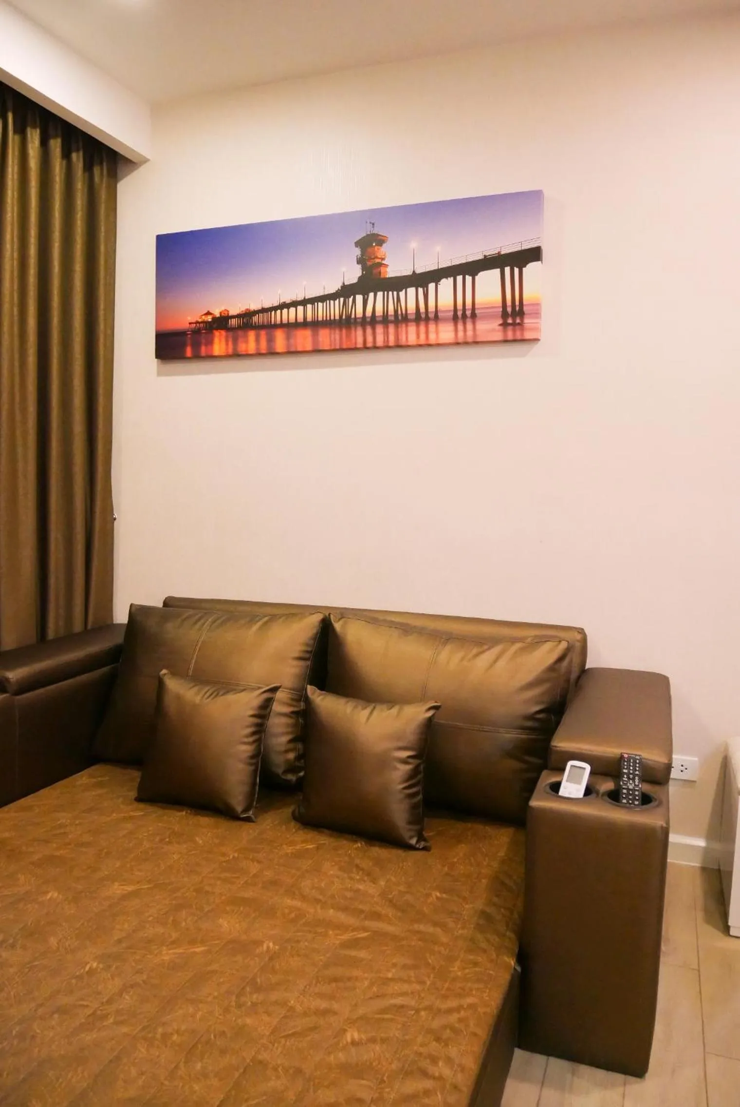 Seven Seas Resort Pattaya & Sofa bed